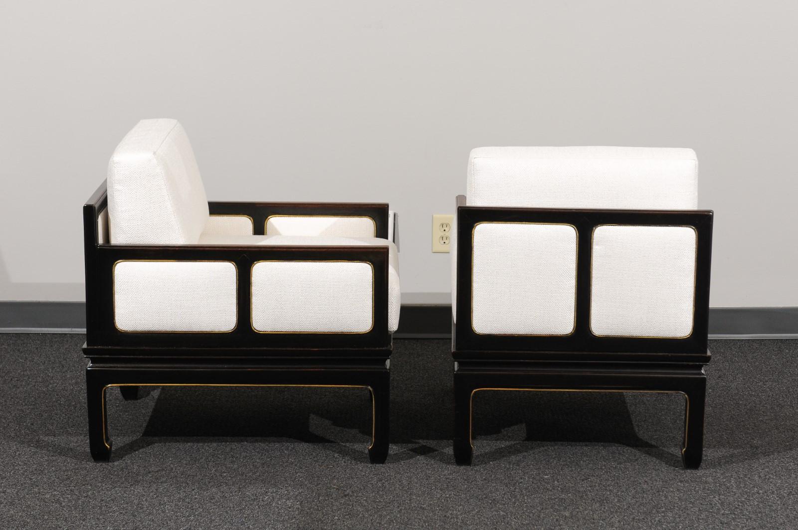 Sophisticated Restored Pair of Lounge Chairs by Baker Furniture, circa 1960 1