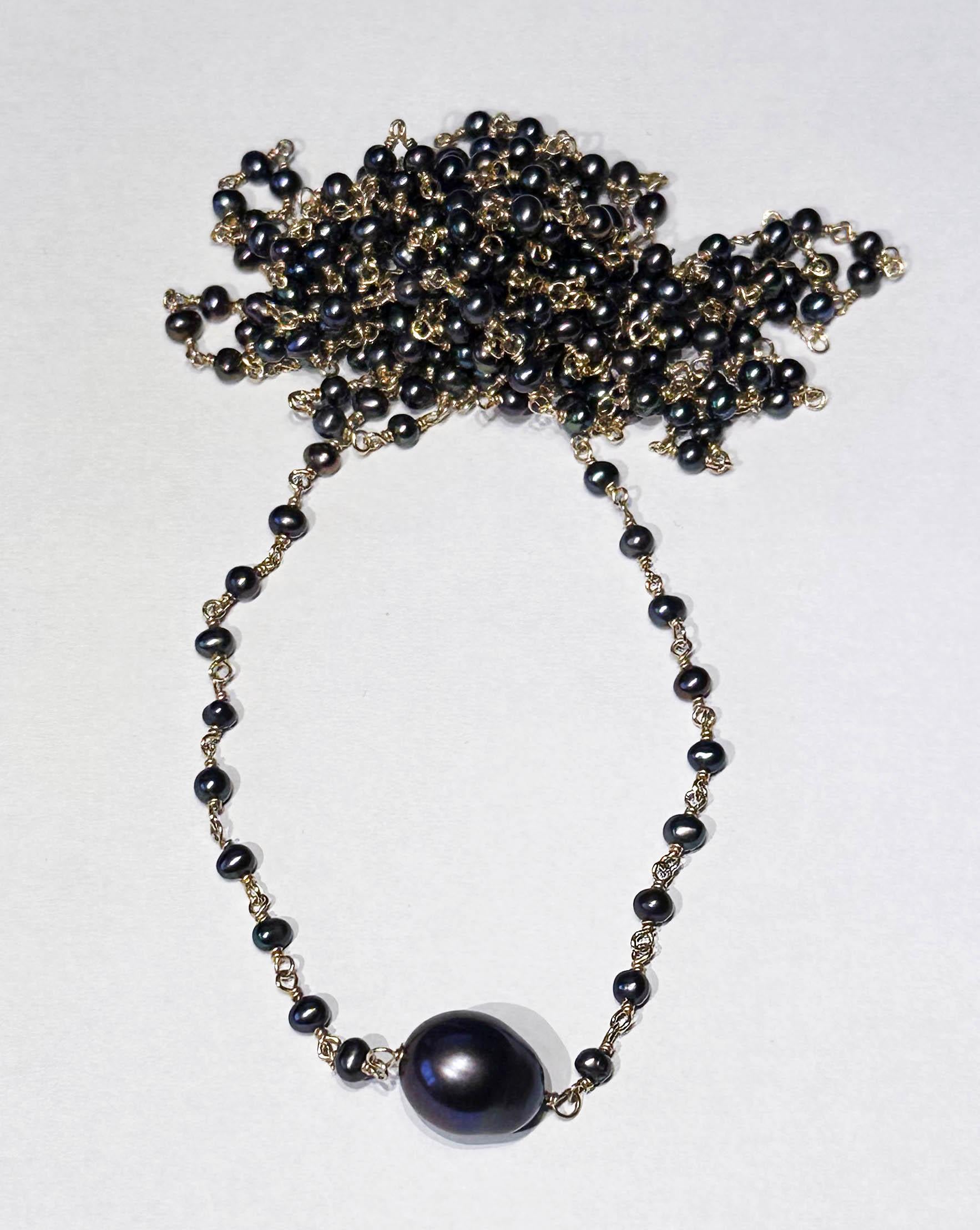 A South Sea Pearl Neckalce of 75 inches In New Condition For Sale In Seattle, WA