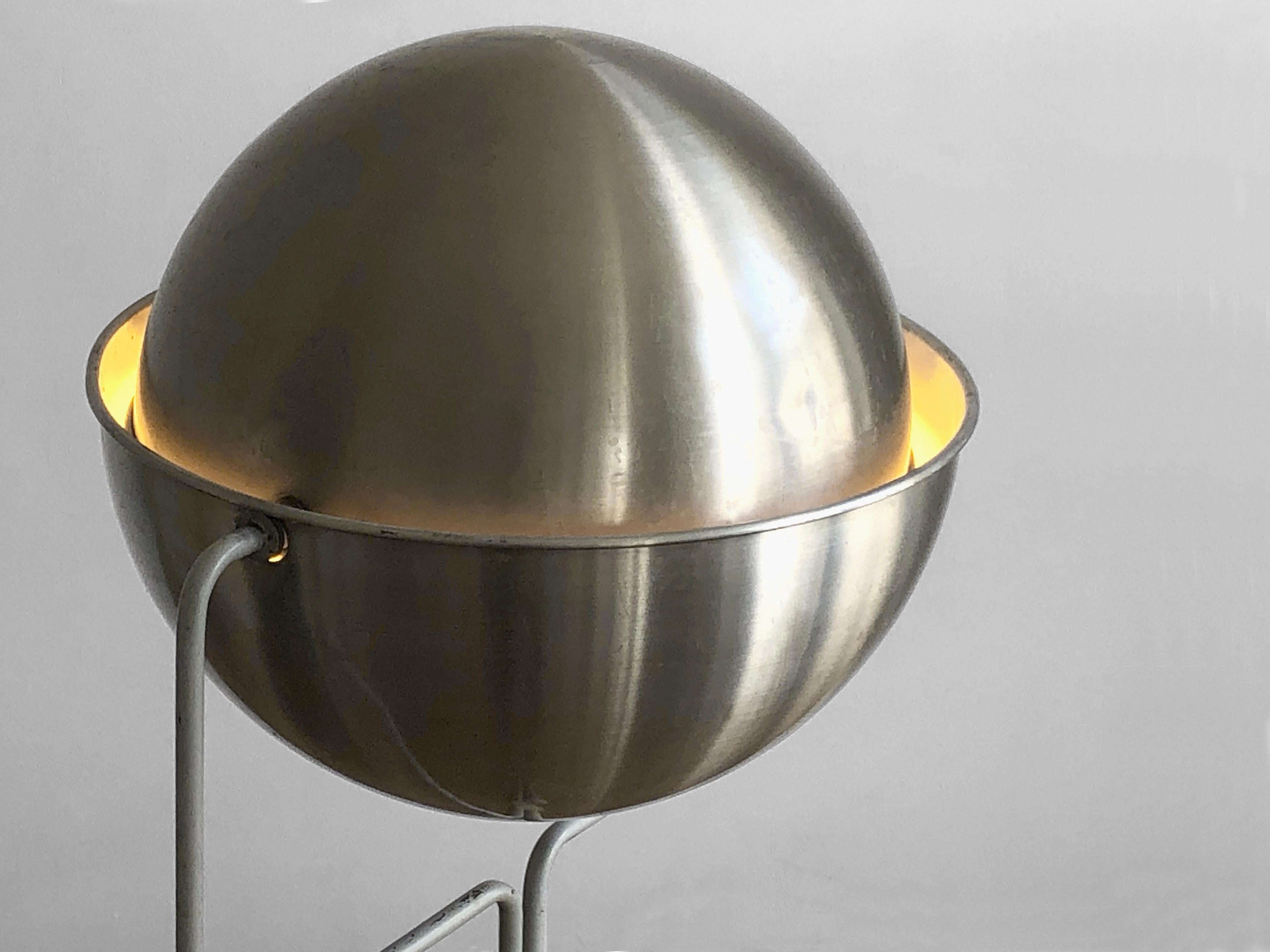 Un FLOOR LAMP SPACE-AGE « Eclipse » d'Eclipse par E.J. JELLES pour RAAK, Hollande 1964 en vente 1