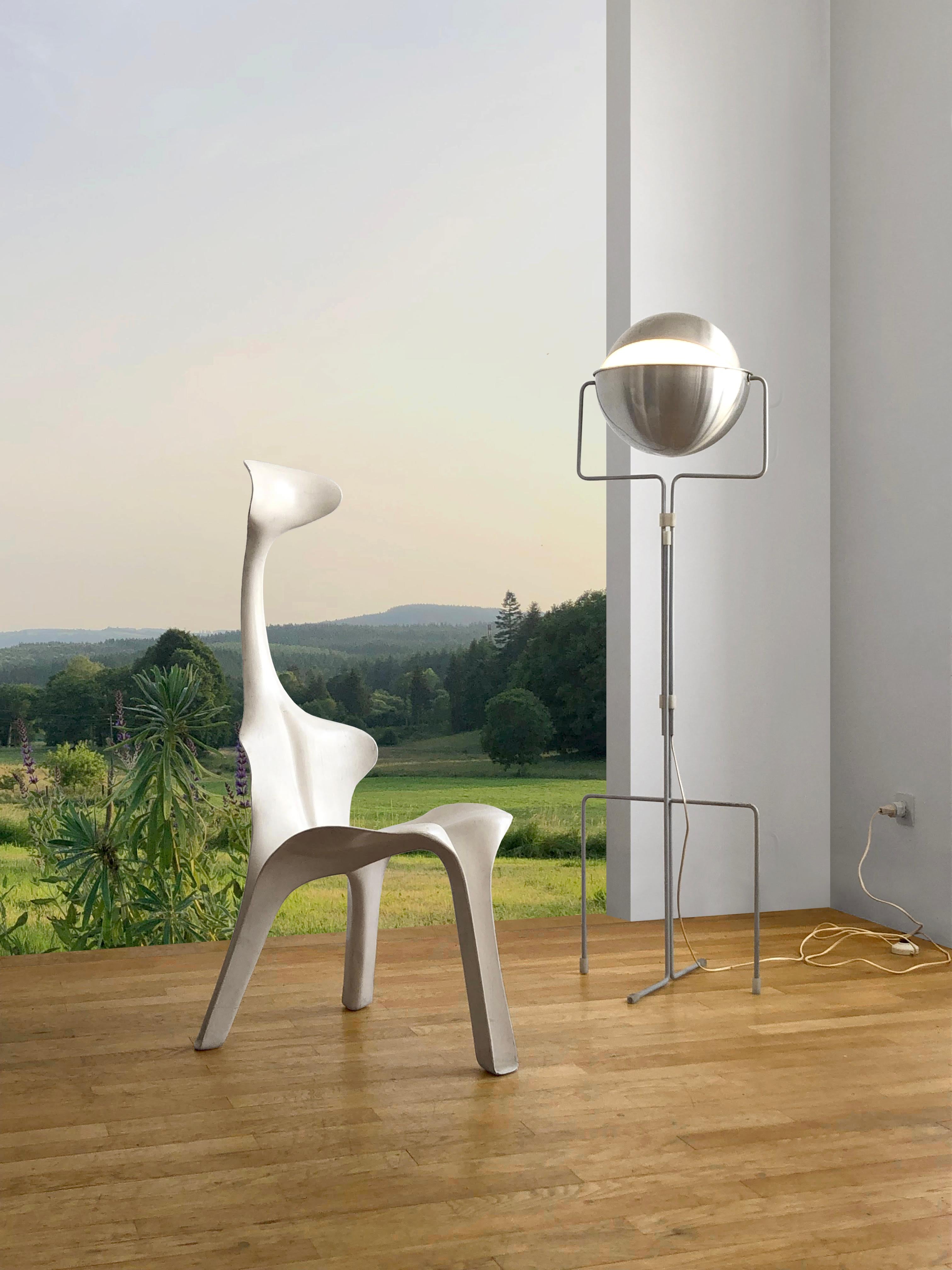 Un FLOOR LAMP SPACE-AGE « Eclipse » d'Eclipse par E.J. JELLES pour RAAK, Hollande 1964 en vente 5