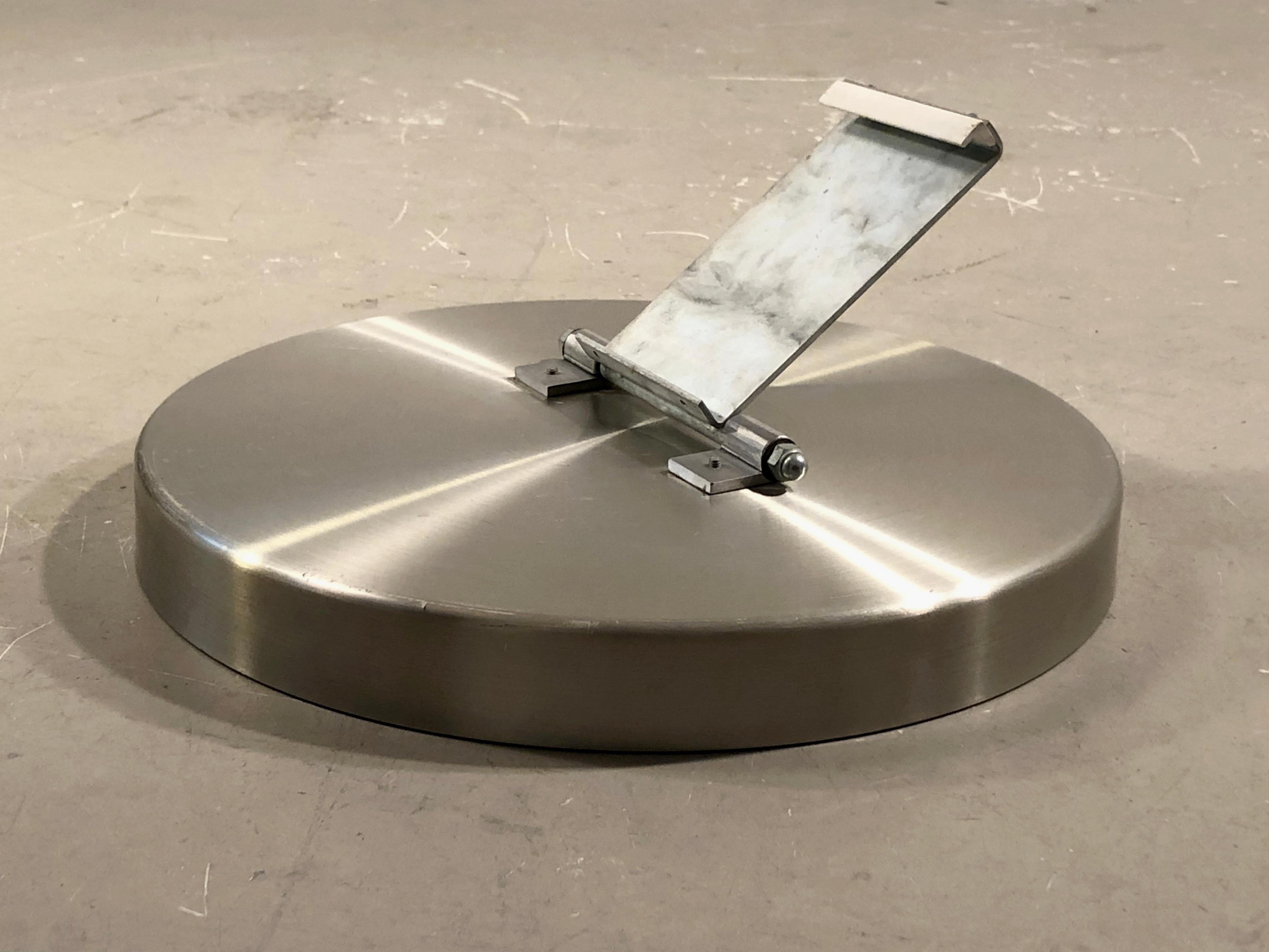 Minimalistischer SPACE-AGE-DRESSING-TABLE oder CONSOLE von PIERRE VANDEL, Frankreich, 1970 im Angebot 11