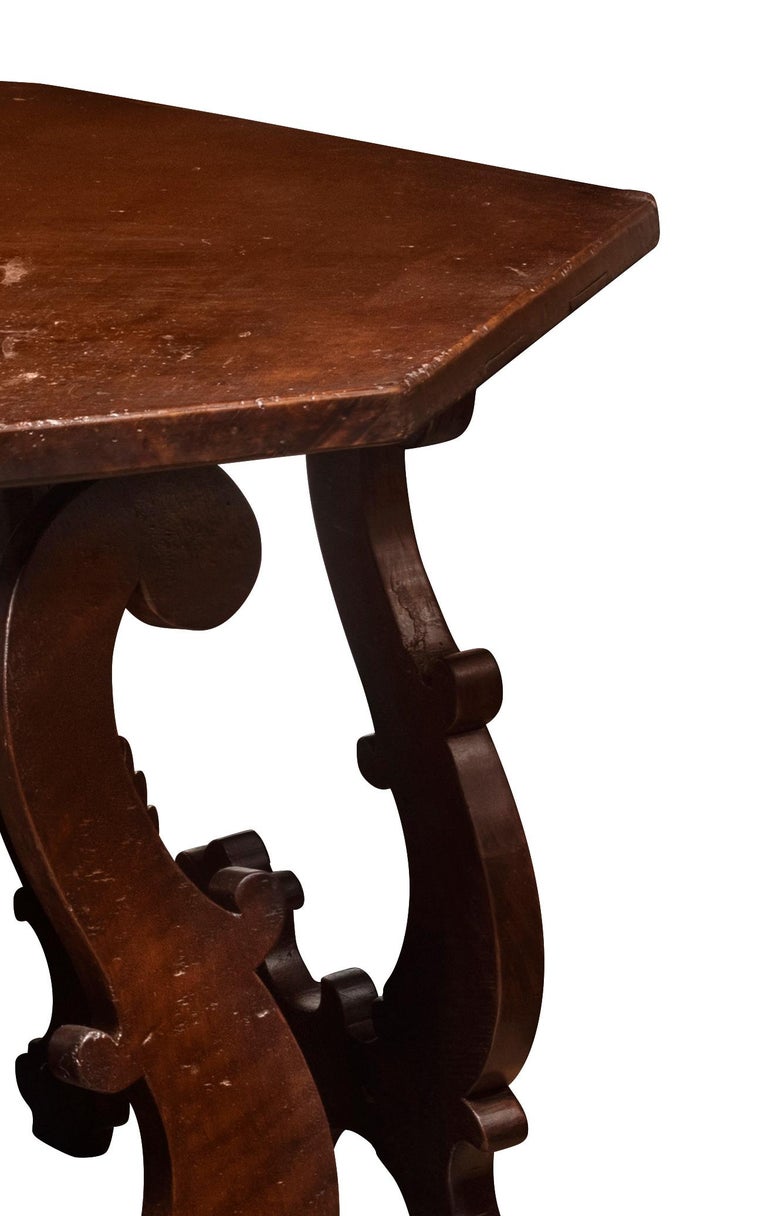 Carved Spanish 17th Century Carlos II Style Dark Walnut Hexagonal Centre Table For Sale