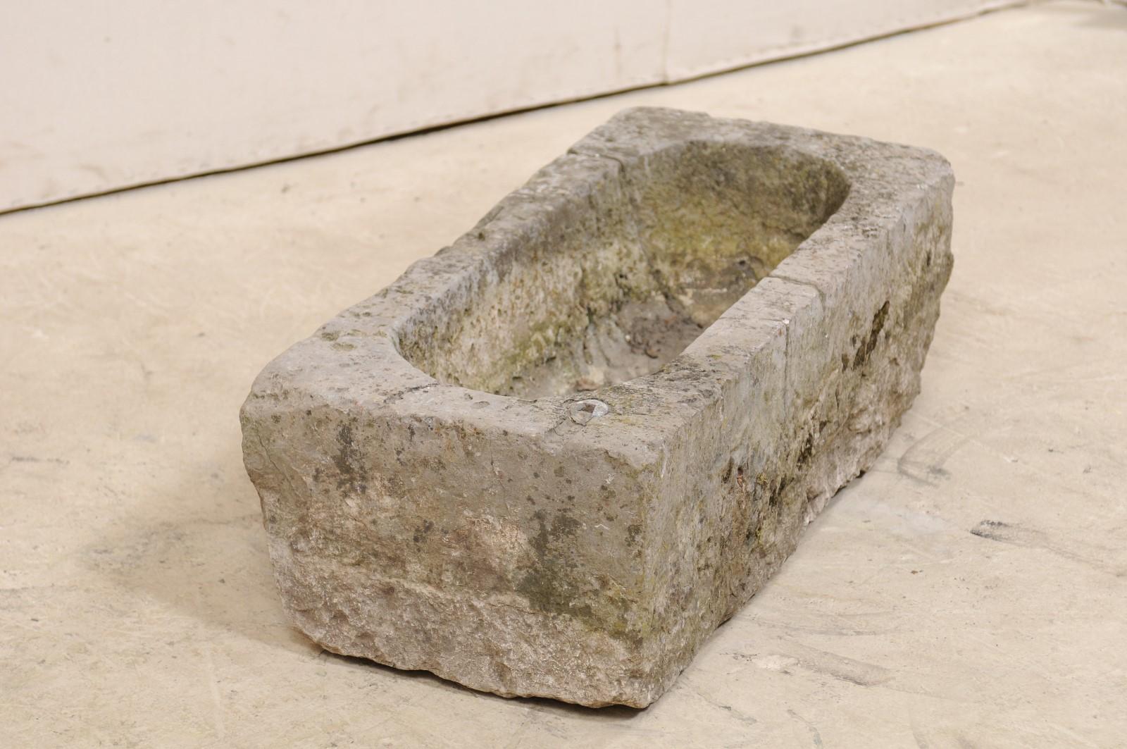 Spanish Carved Stone Basin or Planter from the 19th Century In Good Condition In Atlanta, GA