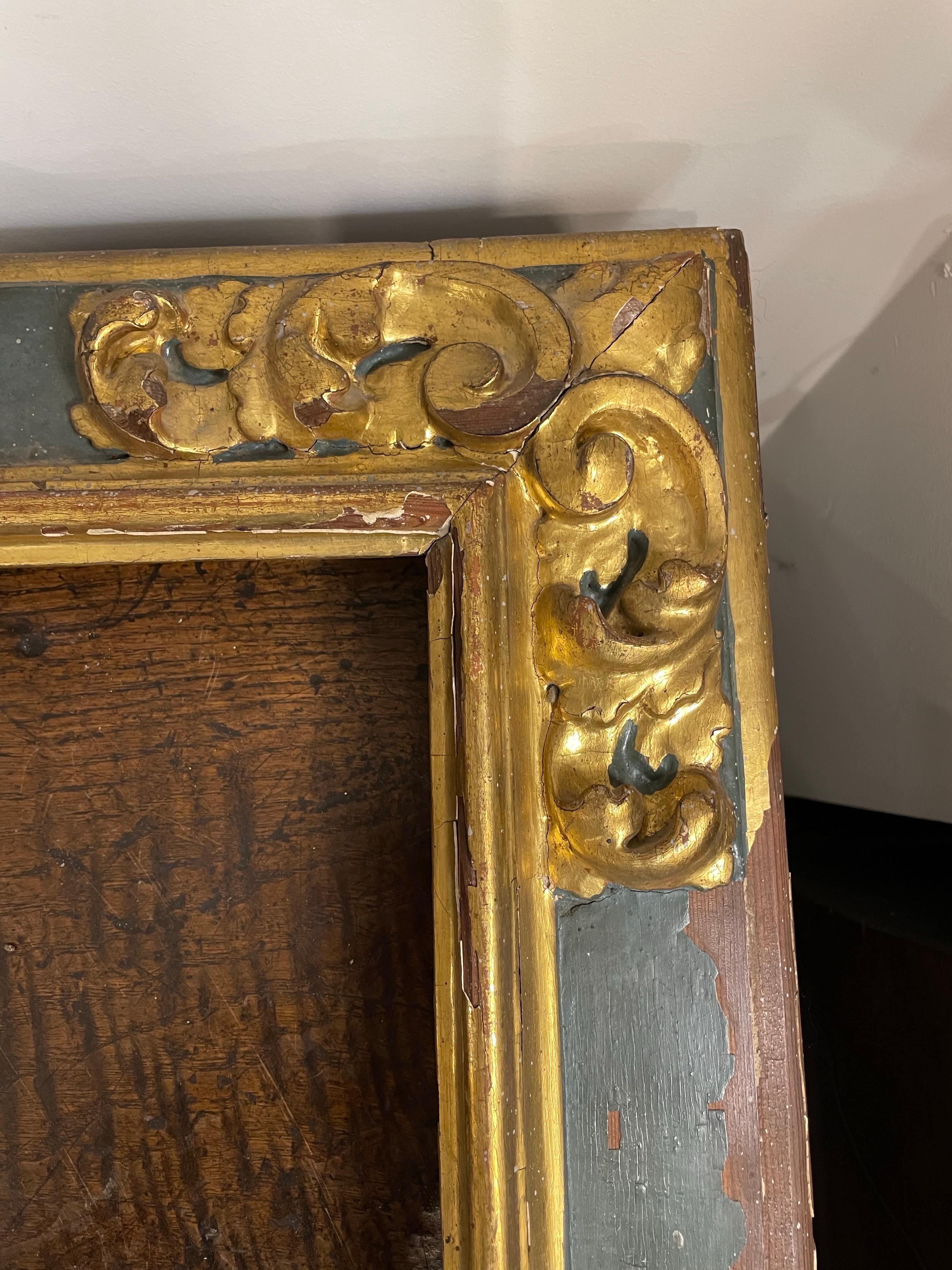 Un cadre espagnol doré et polychrome, 18ème siècle en vente 3