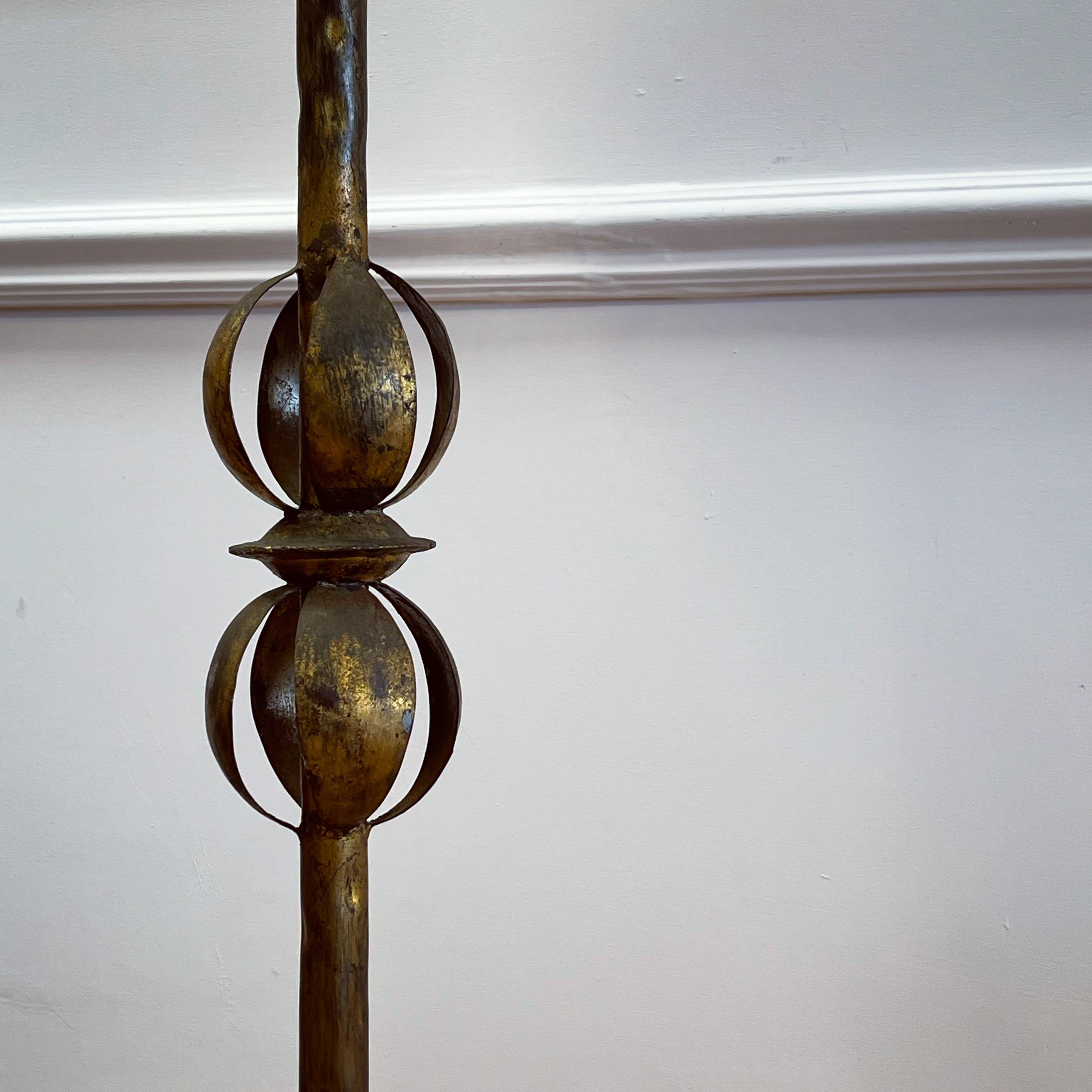 A Spanish Gilt Iron Floor Lamp In Good Condition In London, GB