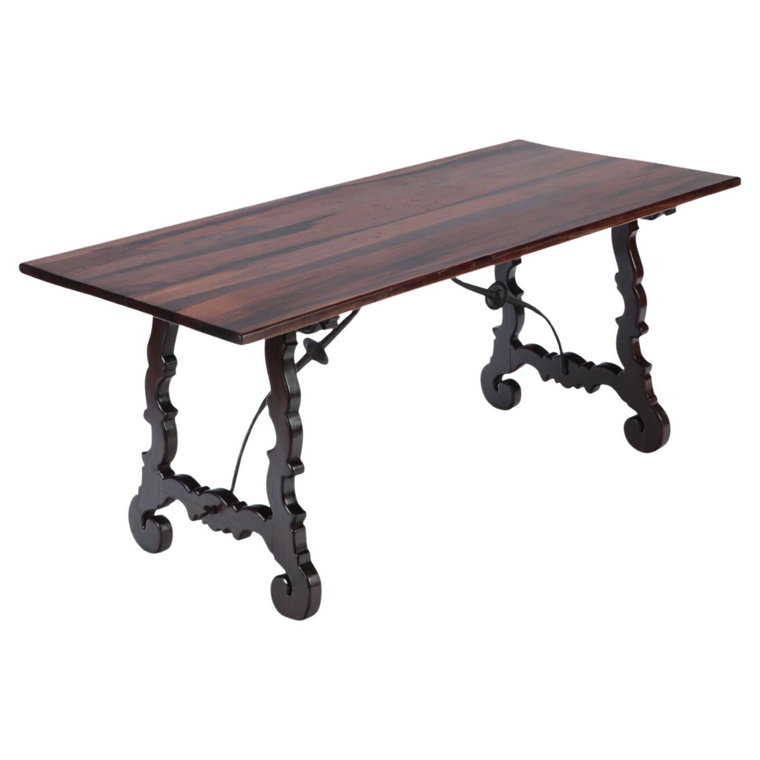 Mesa consola española de palisandro con camilla de hierro, hacia 1900