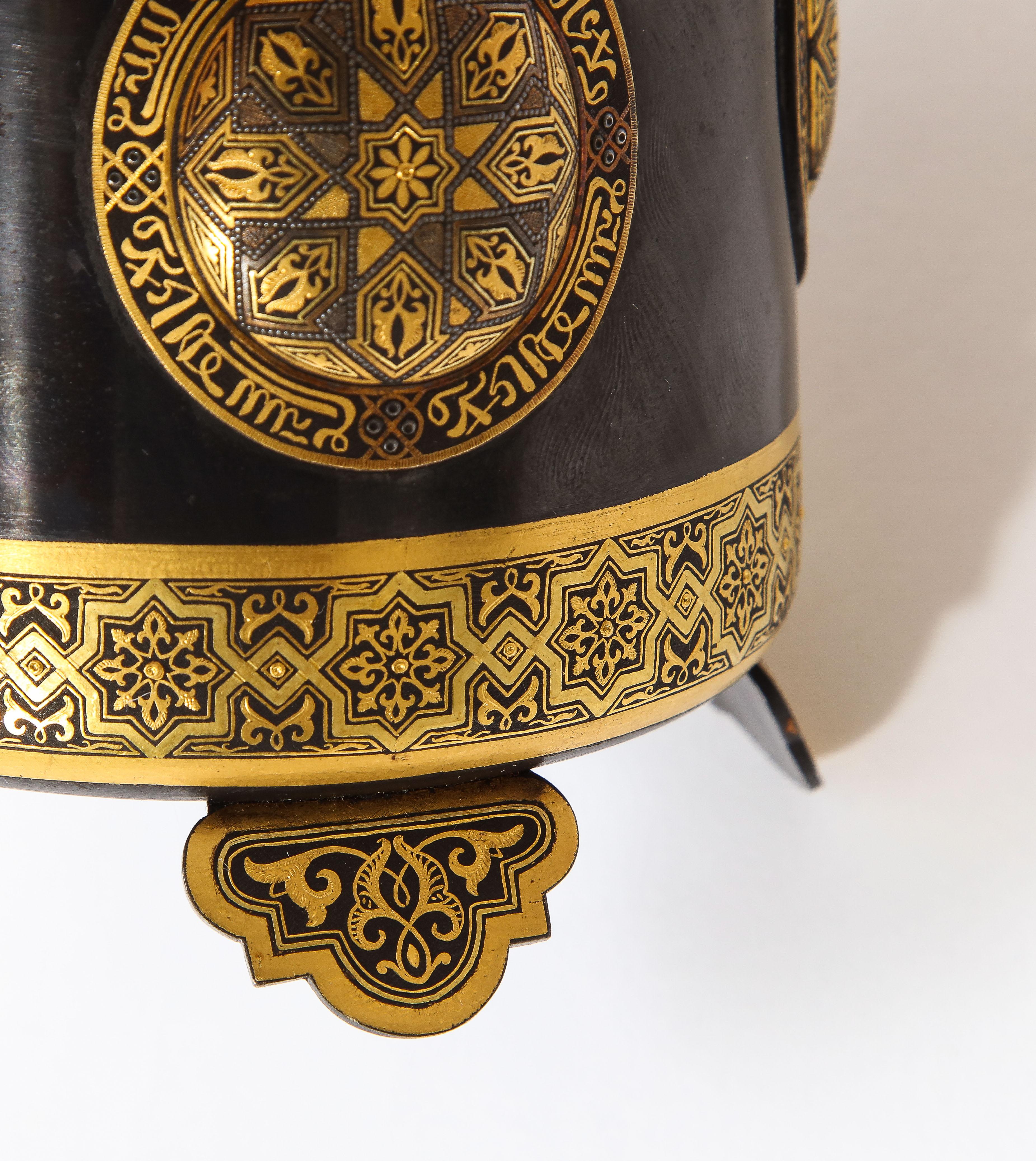 Spanish Toledo Gold and Platinum Inlaid Damascene Iron Covered Box Centerpiece 2