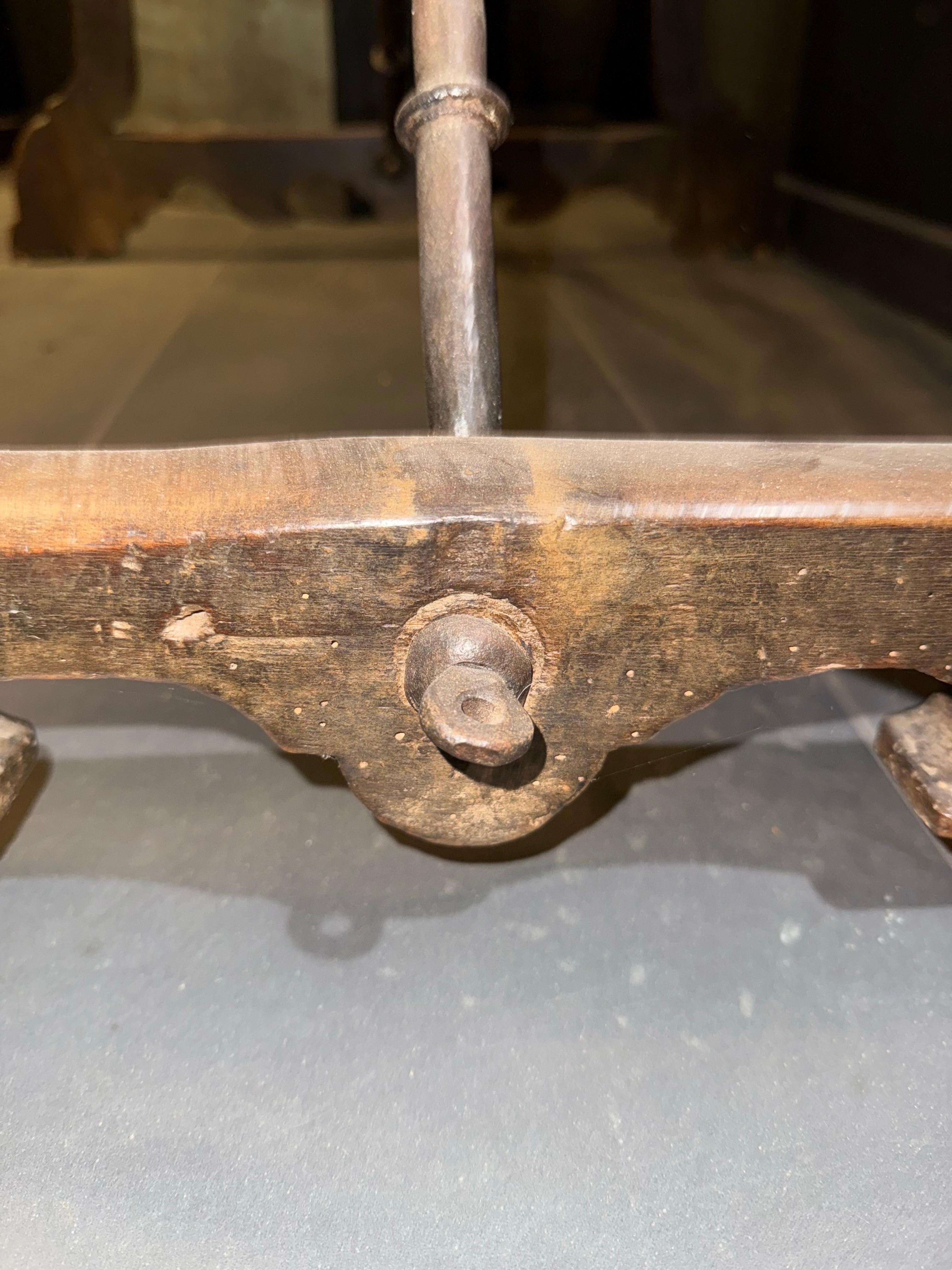 A Spanish Walnut Churesque Base 2 Drawer Table with Iron Stretcher, 18th Century For Sale 4