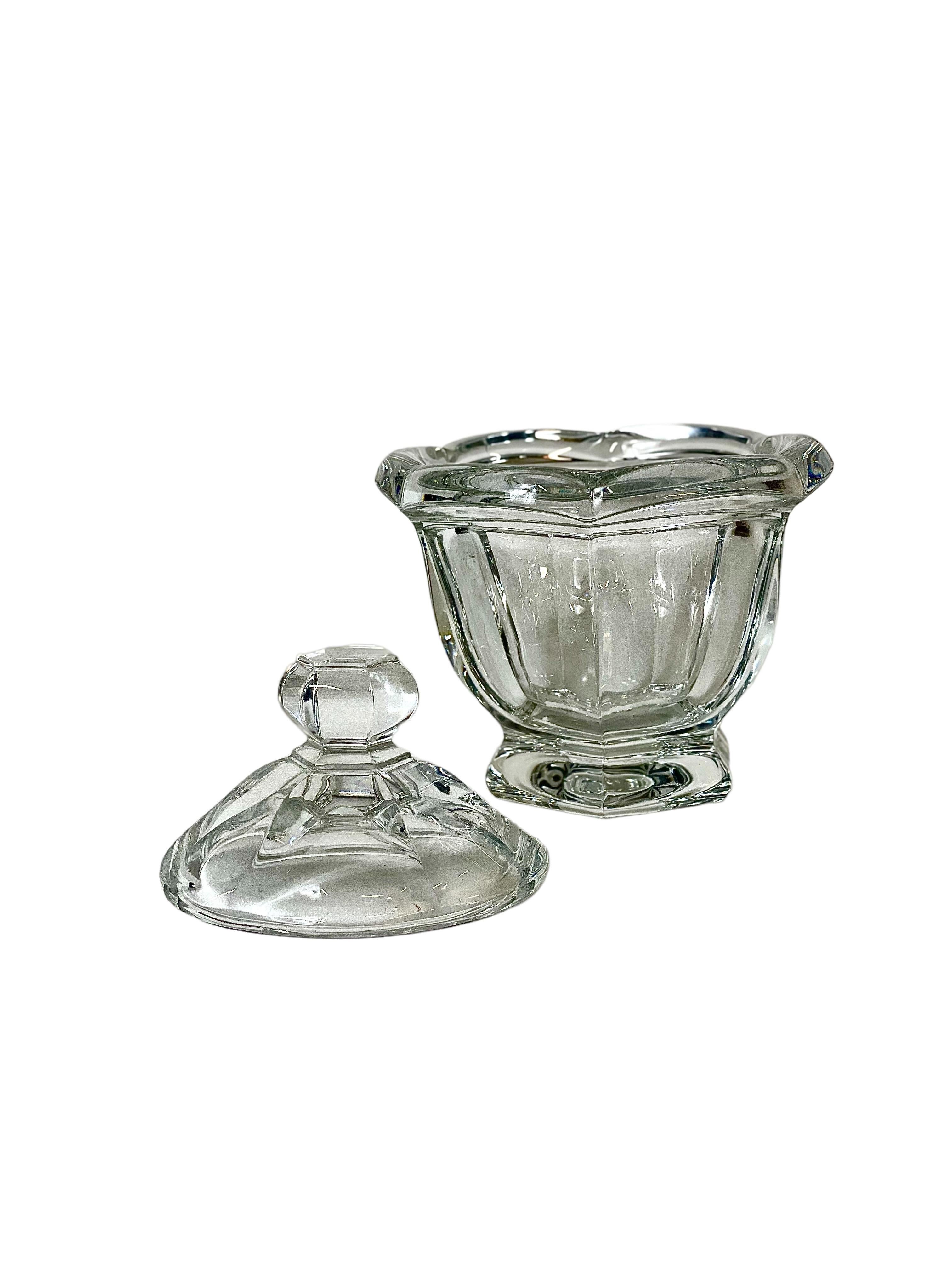 A sparkling crystal bonbonnière, or sweets dish with fitted lid, made by Baccarat – the renowned French manufacturer of luxury, fine crystal, and stamped with the maker's mark on the base. In excellent condition, this elegant little jar has a