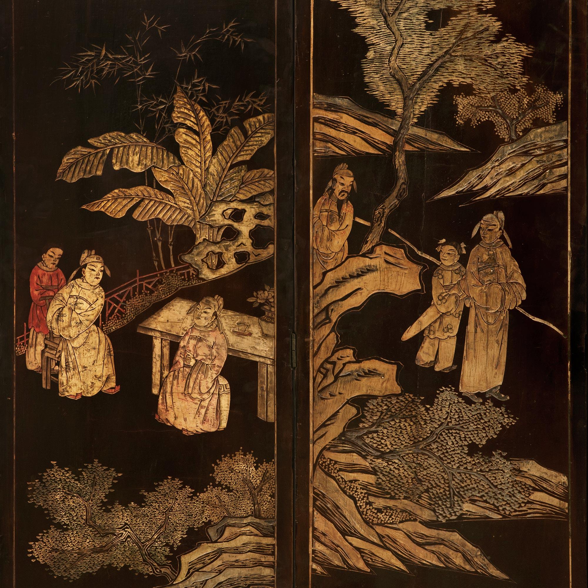 A spectacular Chinese 18th century Coromandel Lacquered 8-panel floor screen For Sale 2