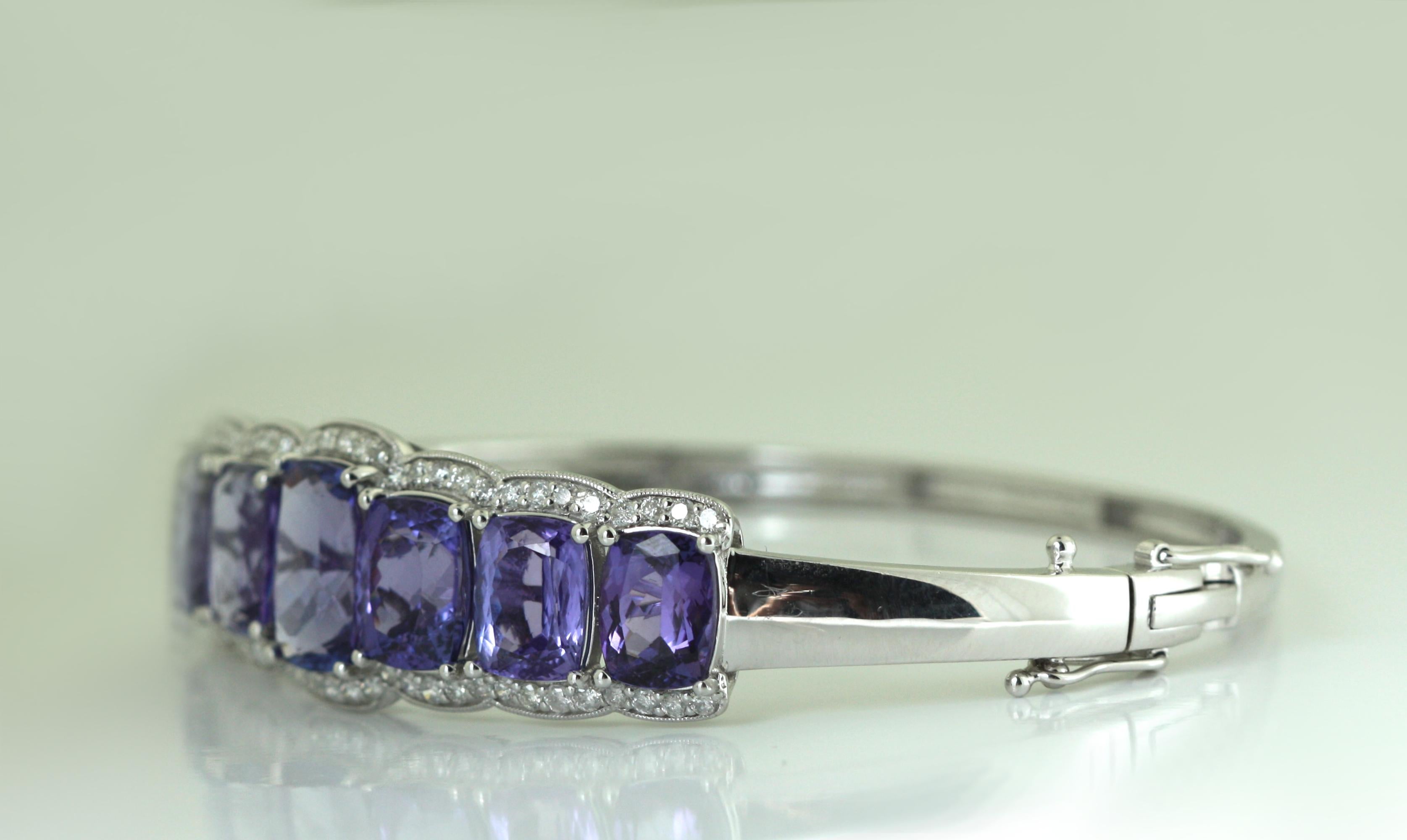 Ein spektakuläres Armband aus Tansanit und Diamant für Damen oder Herren