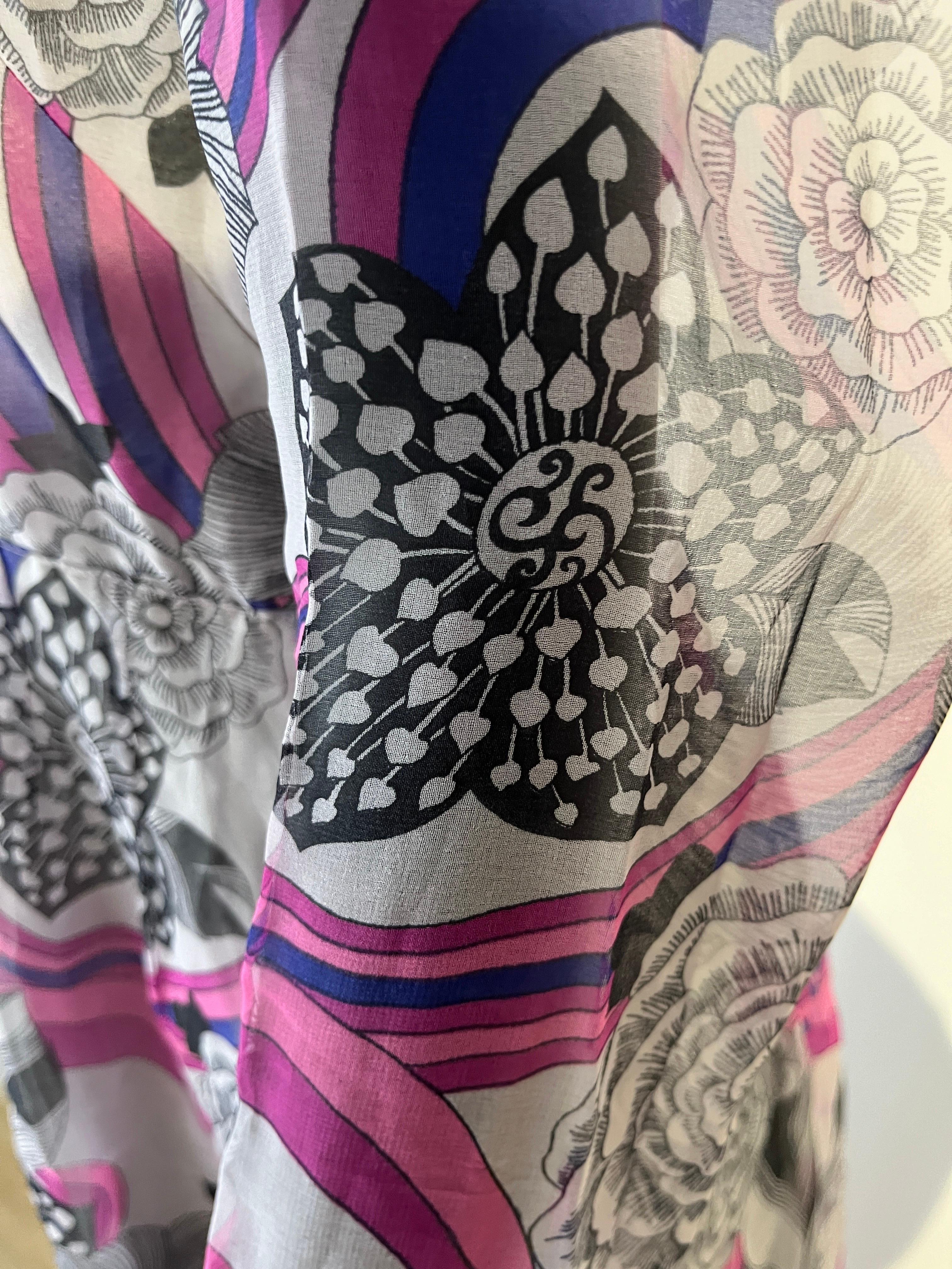 Women's A spectacular vintage 1970’s patterned long evening dress For Sale