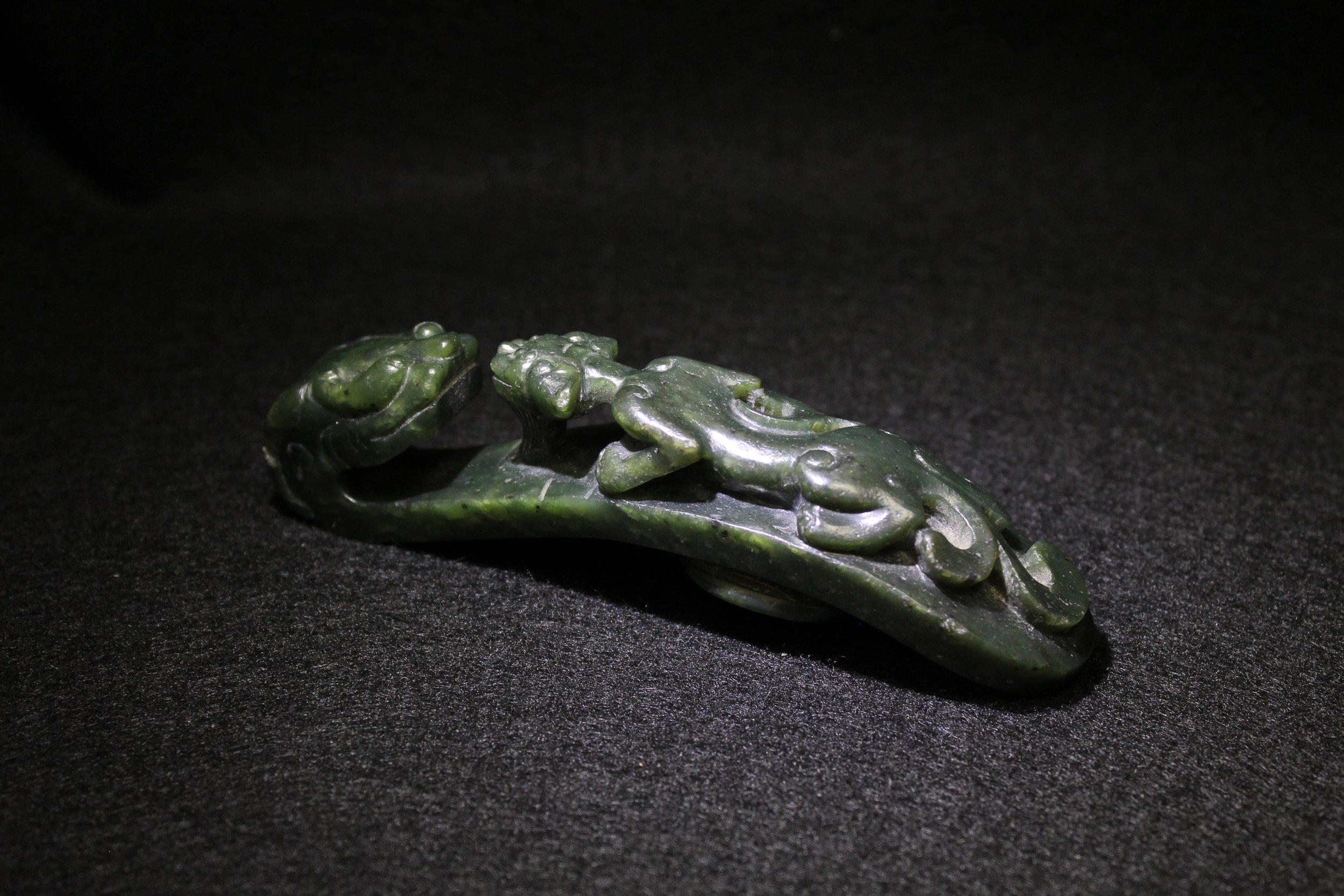 A Spinach-Green Jade 'Chilong' Belt Hook, Qing Dynasty 2