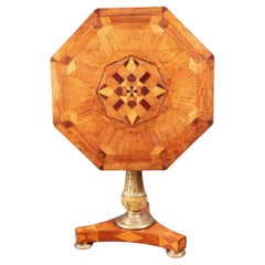 Magnifique table centrale en parquet de la fin de la Régence par S. Jamar