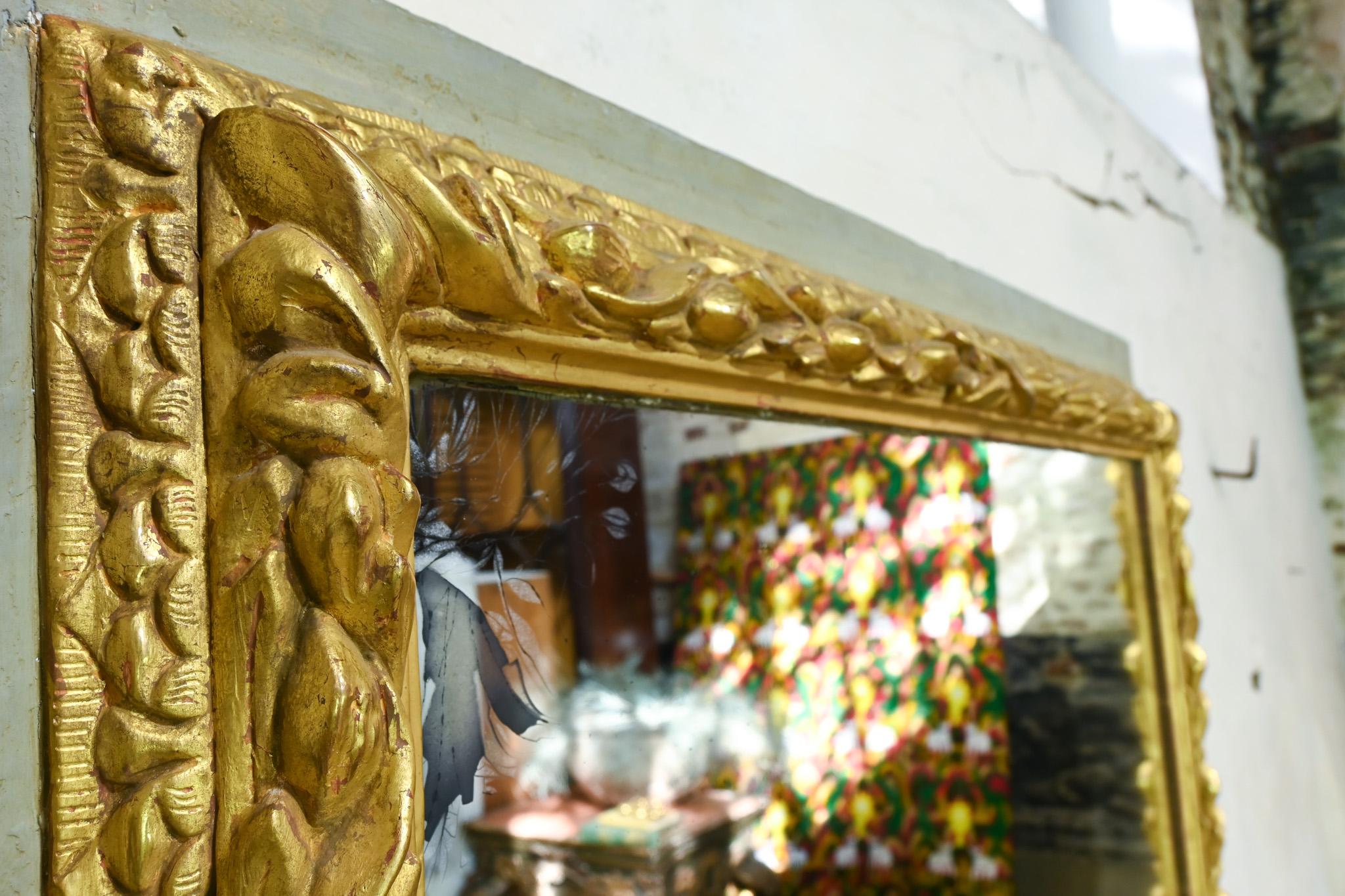 A Square 18th Century Swedish Painted Overmantel Mirror In Good Condition For Sale In Basingstoke, Hampshire