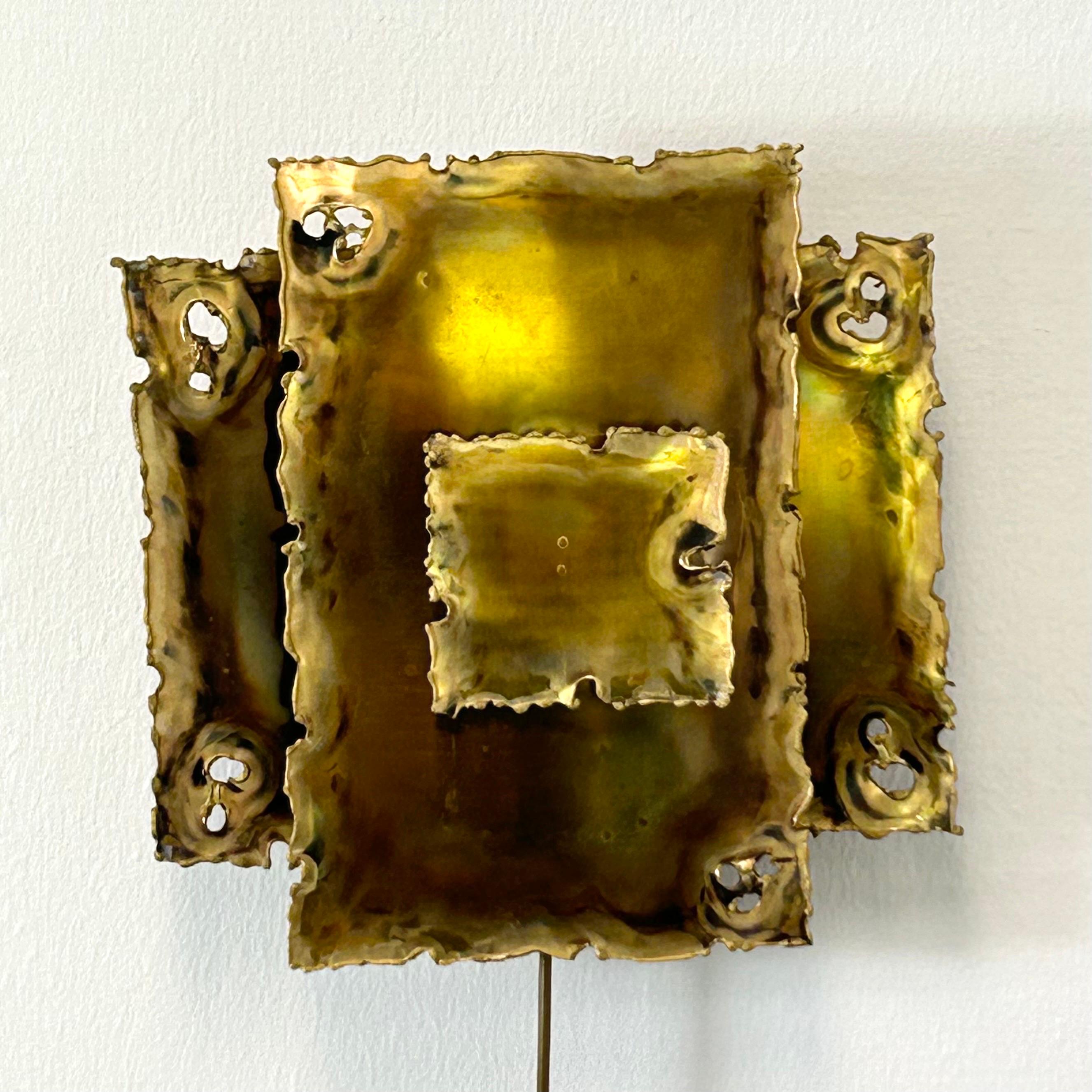 Lampada da parete quadrata in ottone di Svend Aage Holm Sorensen, 1960, Danimarca in vendita 4