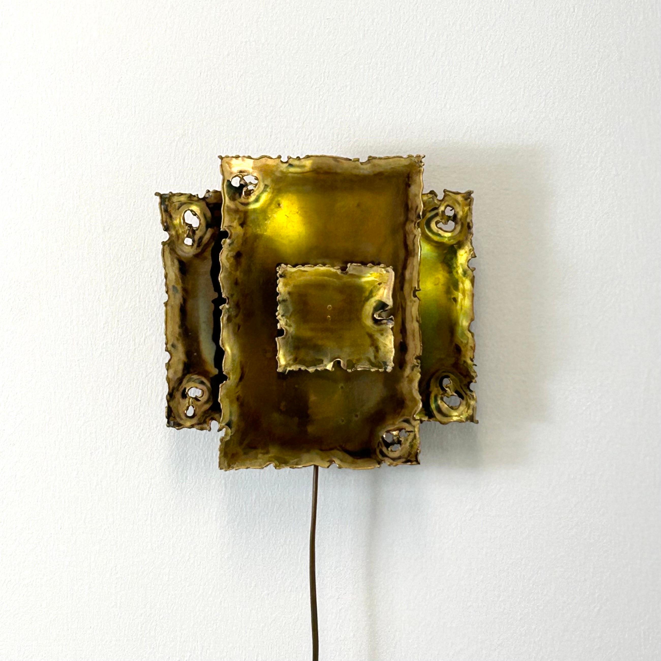 Danish A Square Brass Wall Lamp by Svend Aage Holm Sorensen, 1960s, Denmark For Sale