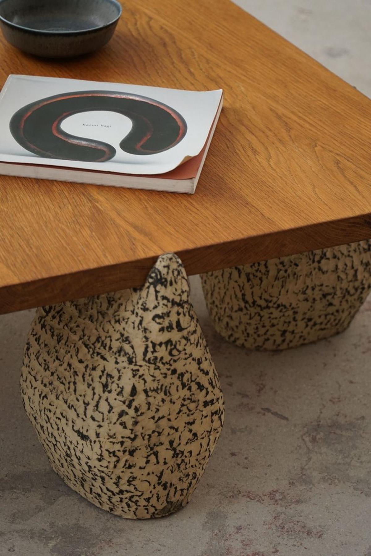 Quadratischer Tisch von eliaselias x Ole Victor, Keramik und Eiche, dänisches Design, 2023 im Angebot 9