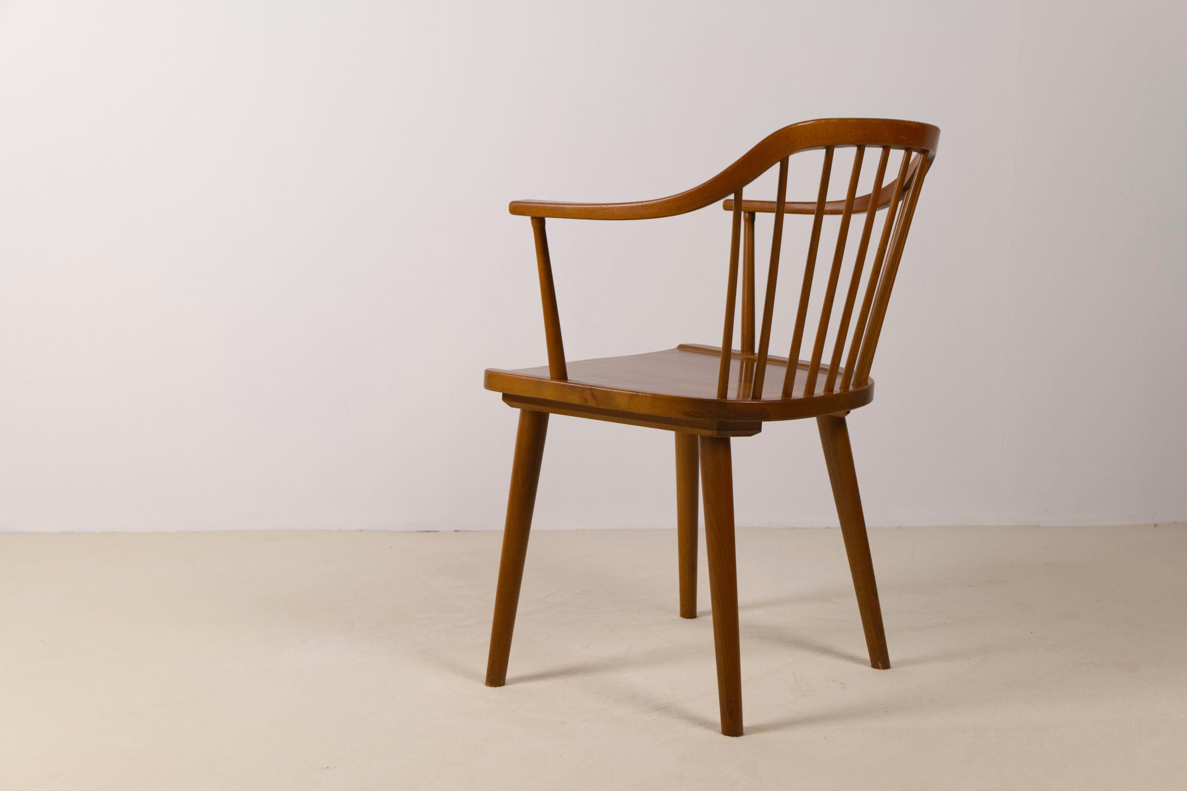 Beech A stained beech armchair by Axel O. Larsen, Model 1776 FH, Denmark, 1940s For Sale
