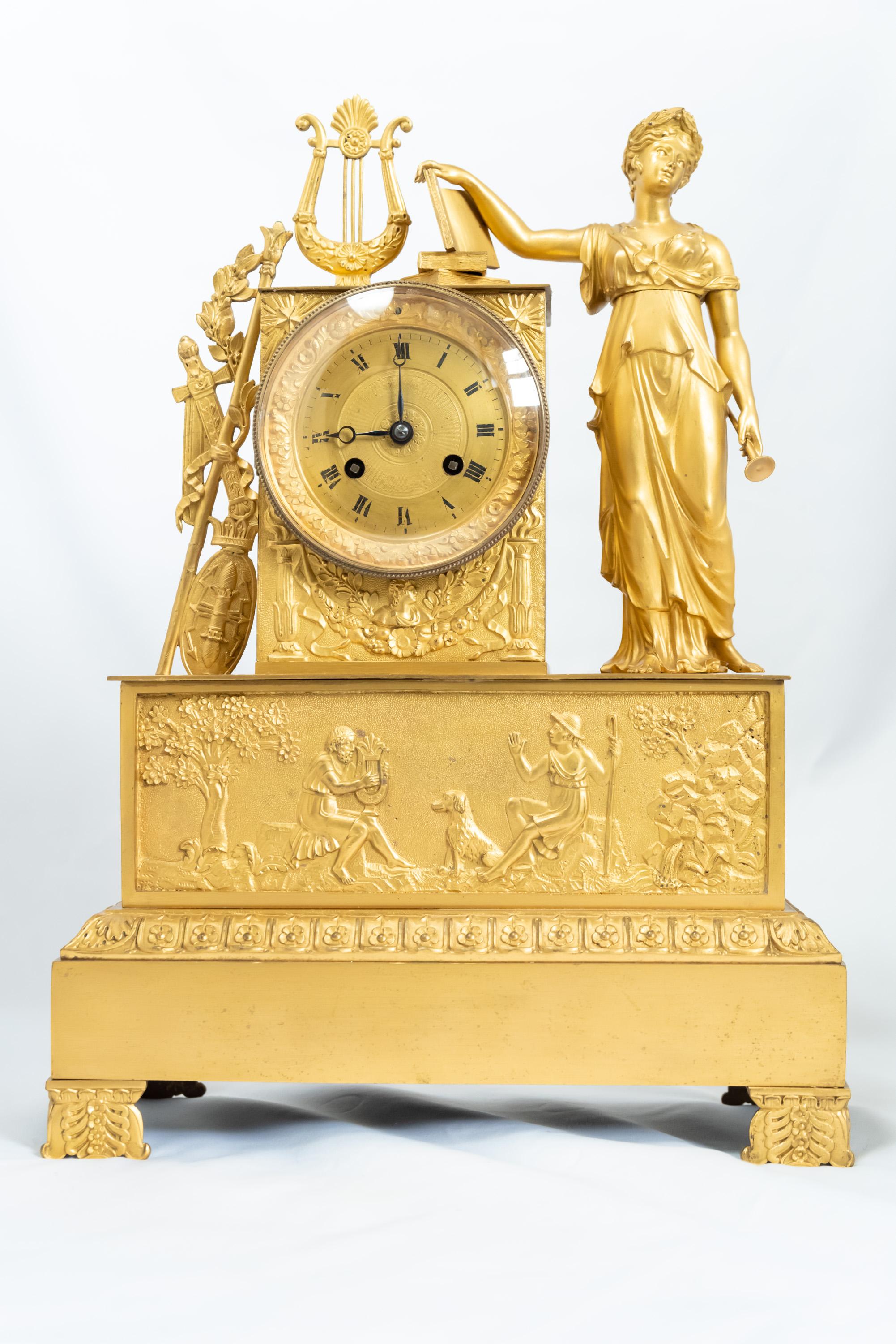 A Standing Figure French Restauration Era Fire-Gilt Clock For Sale 1