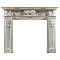 Statuary Marble Mid-18th Century Chimneypiece Bearing a Carved Lion