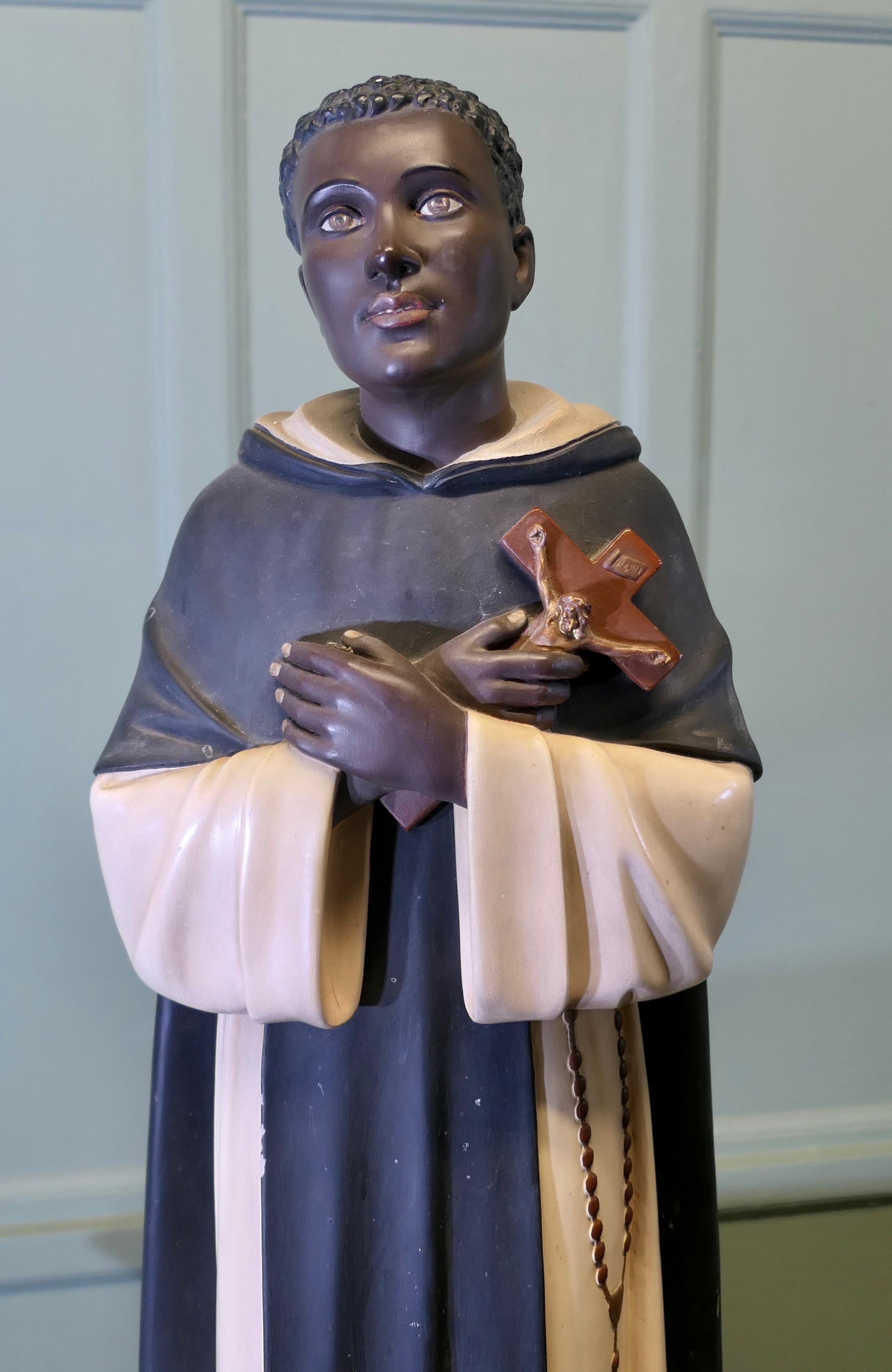 Eine Statue des Heiligen Martín de Porres Velázquez OP  Eine Statue des Heiligen Martín (Volkskunst) im Angebot