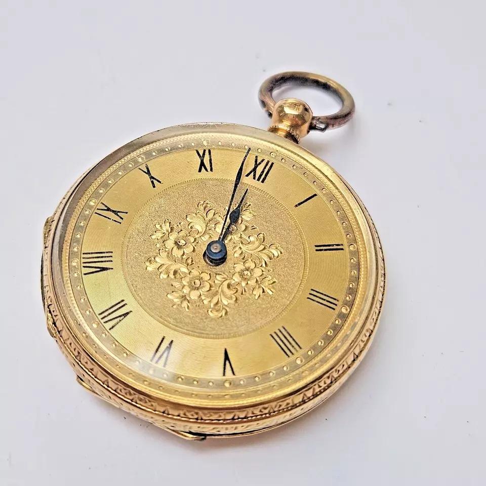 A Stauffer Cx. de Fond Antique 18ct Gold Pocket Watch, Key wind For Sale 4
