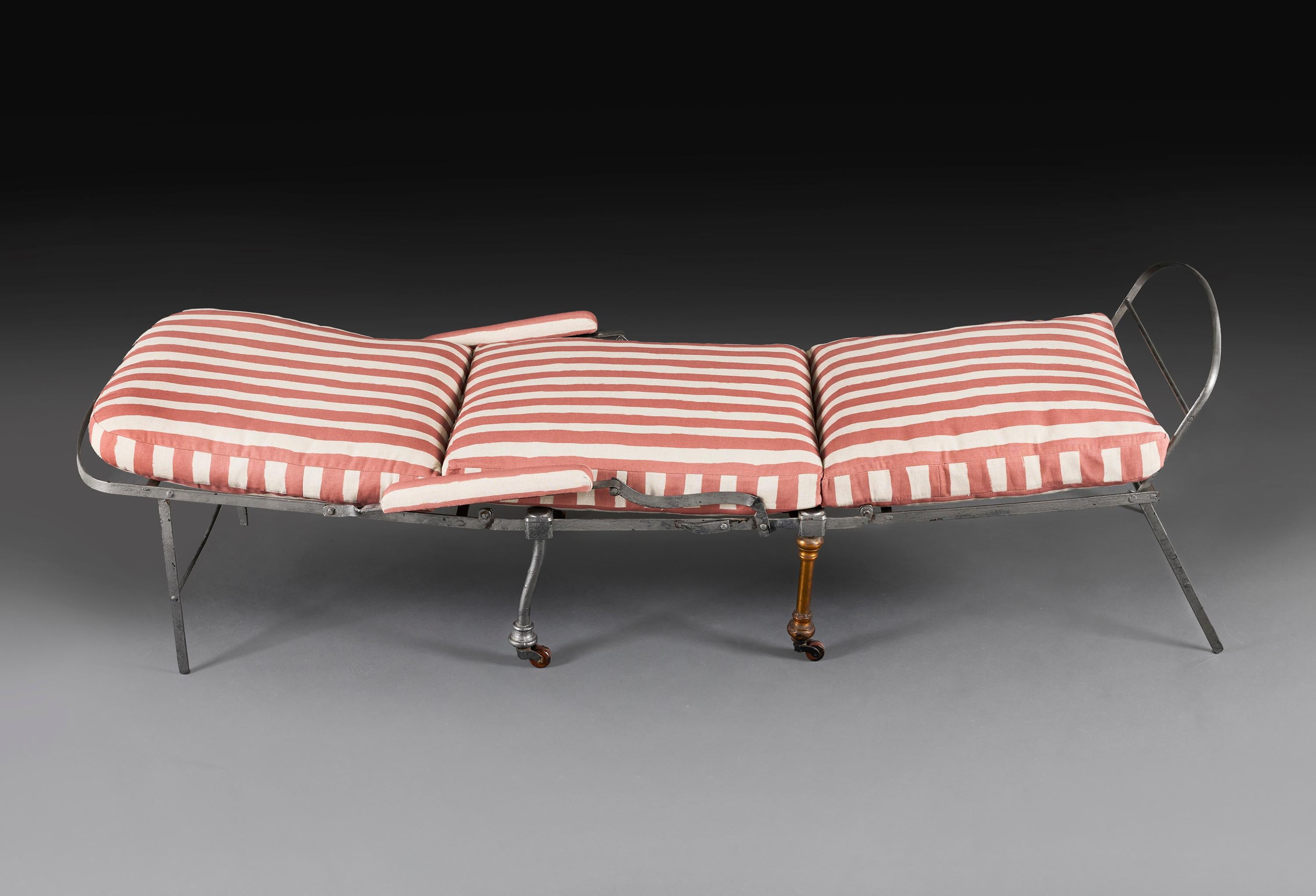 20th Century A Steel Edwardian Campaign Day Bed For Sale