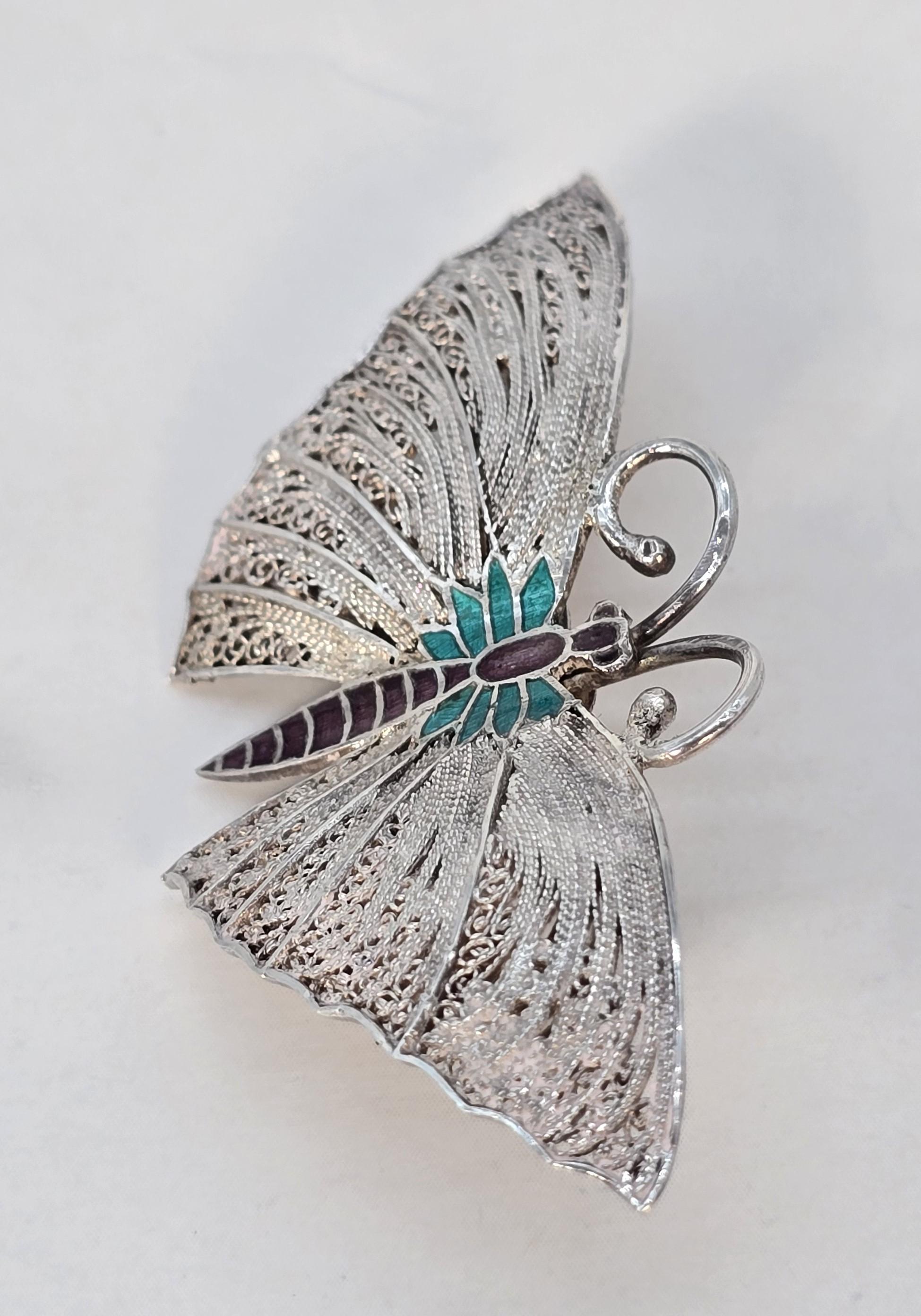Maltese Spilla a farfalla in filigrana d'argento e smalto, Continentale, 1930 ca. in vendita