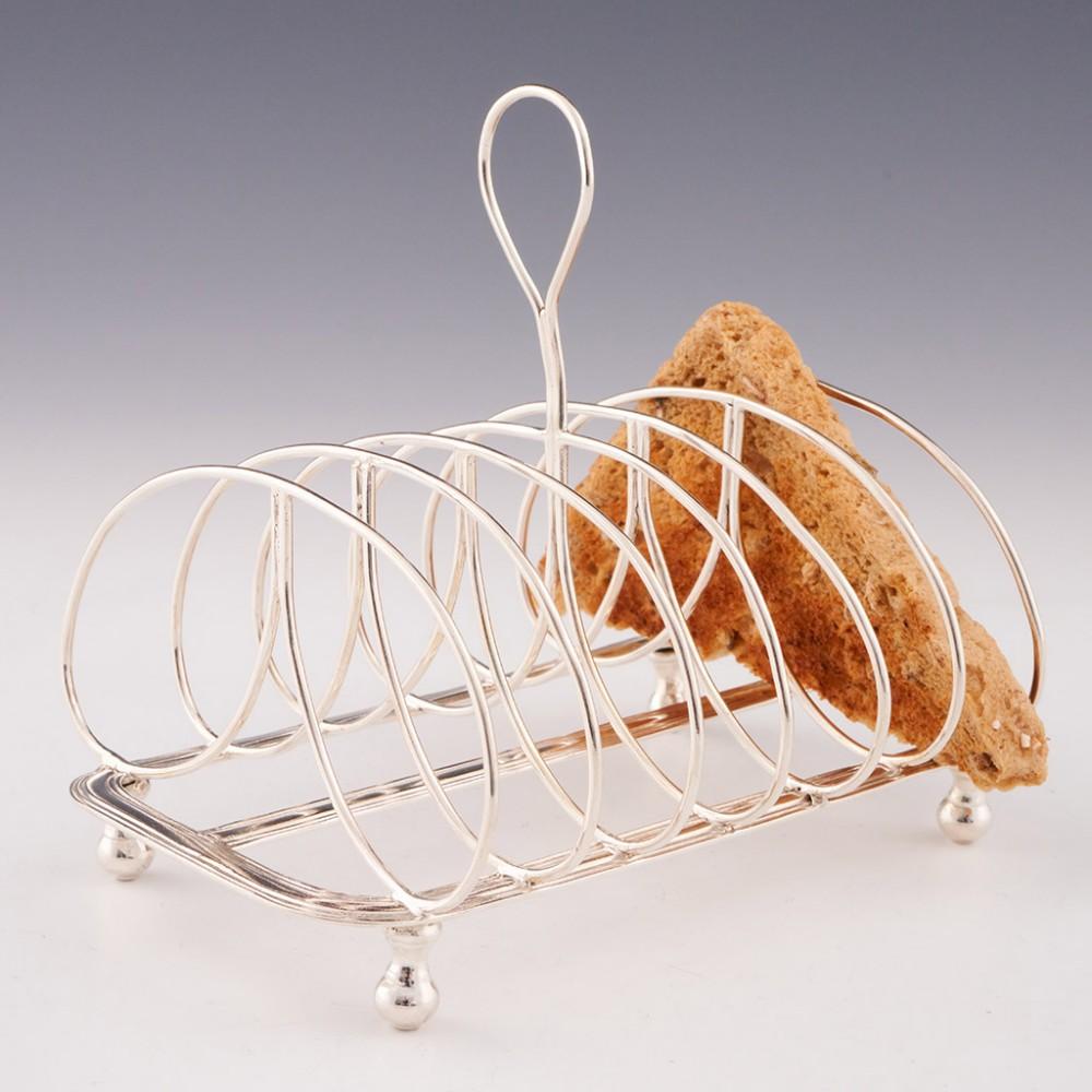 Georgian Sterling Silver Six Division Toast Rack Sheffield, 1910