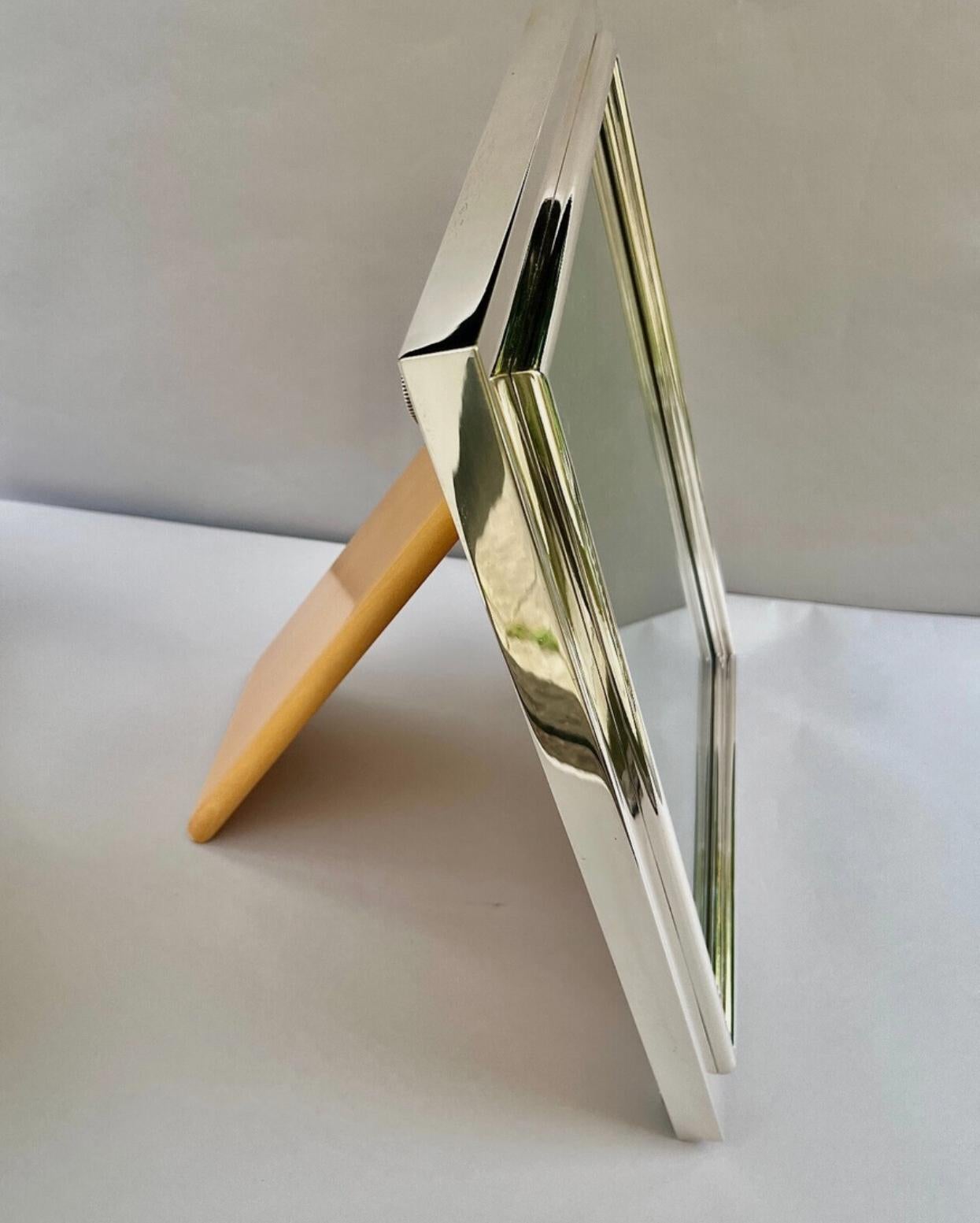 Specchio da tavolo in argento sterling di Bvlgari, XX secolo in vendita 5