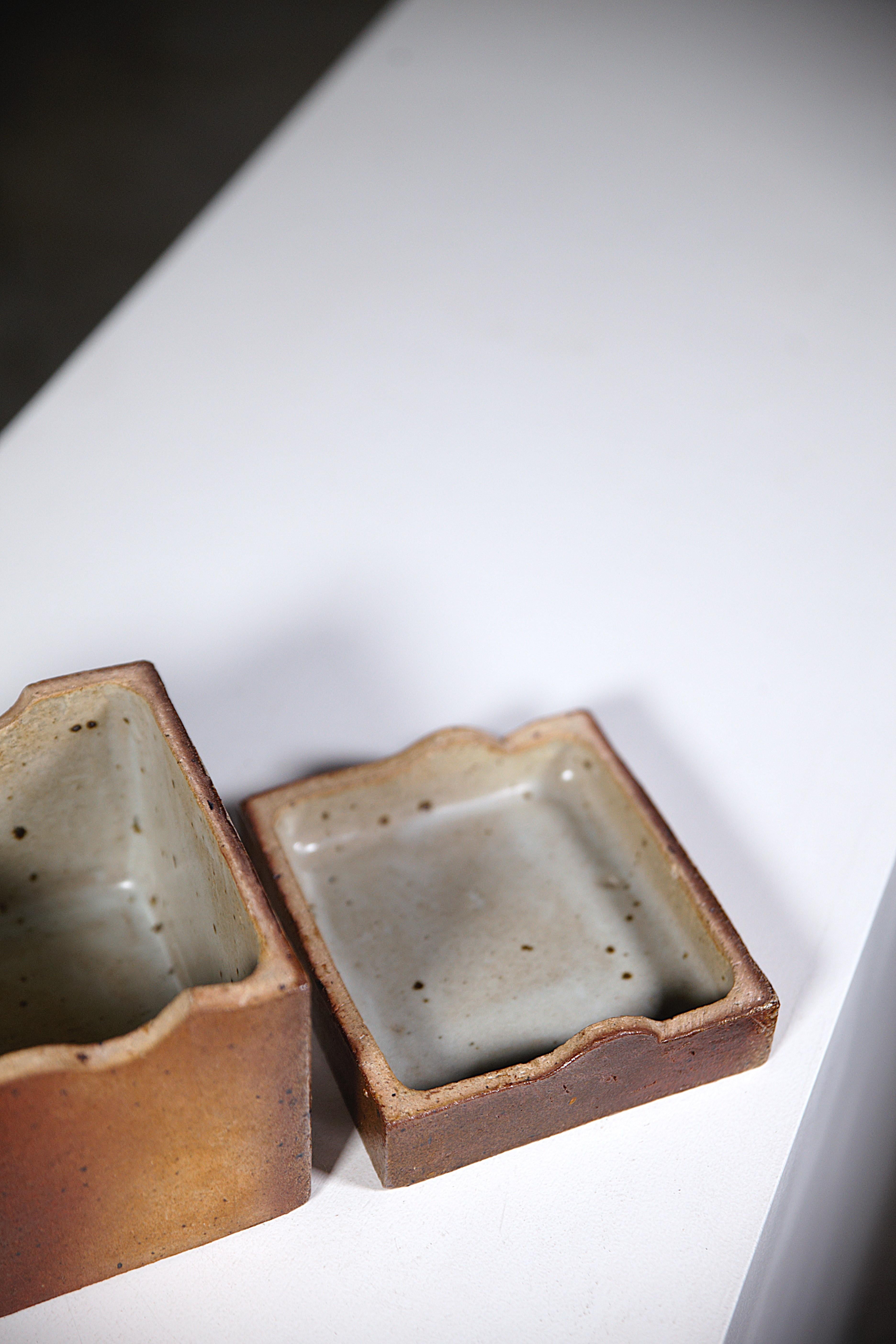 Enameled A Stoneware Box by Barbara Delfosse La Borne France 1970's For Sale