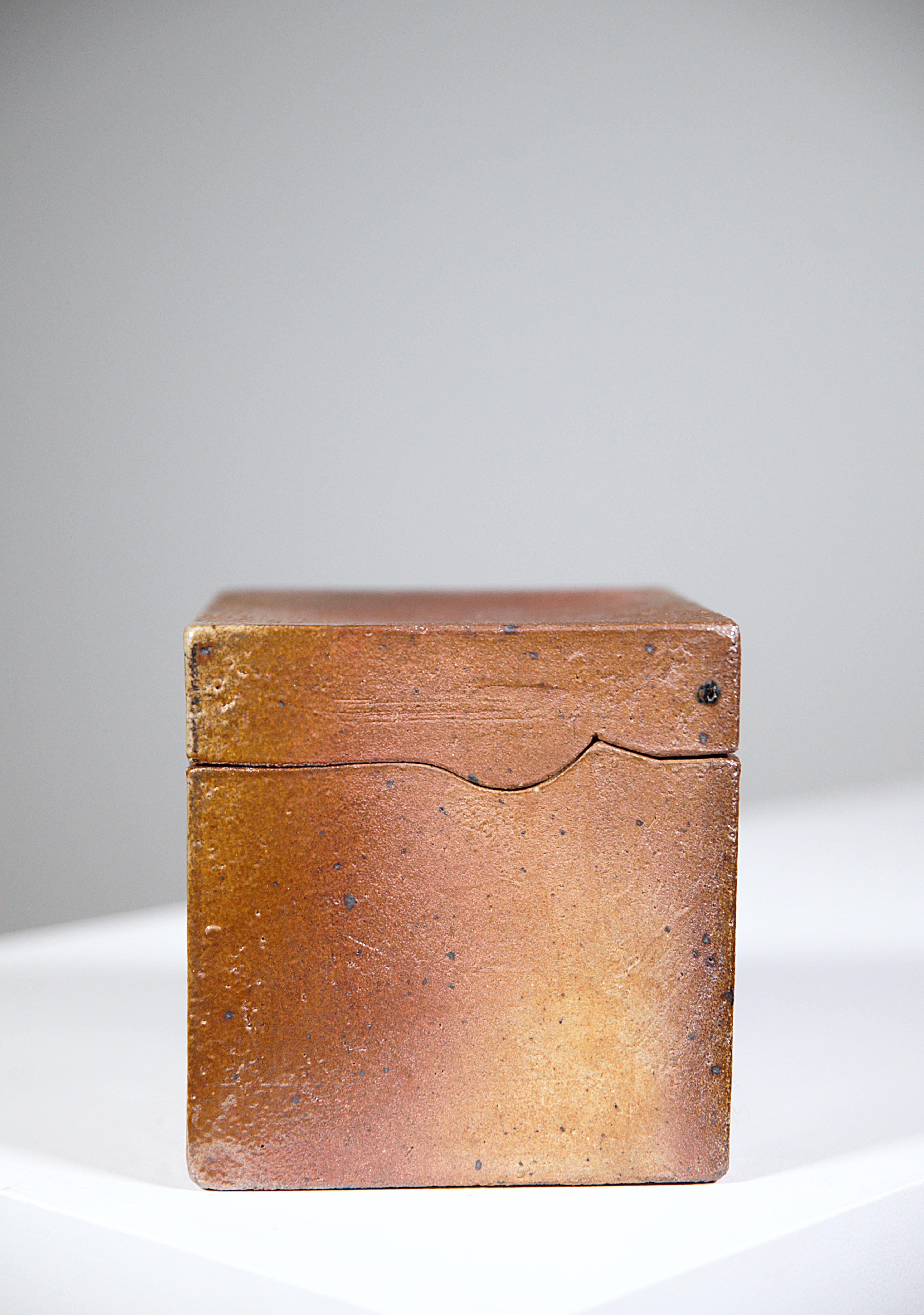 Late 20th Century A Stoneware Box by Barbara Delfosse La Borne France 1970's For Sale