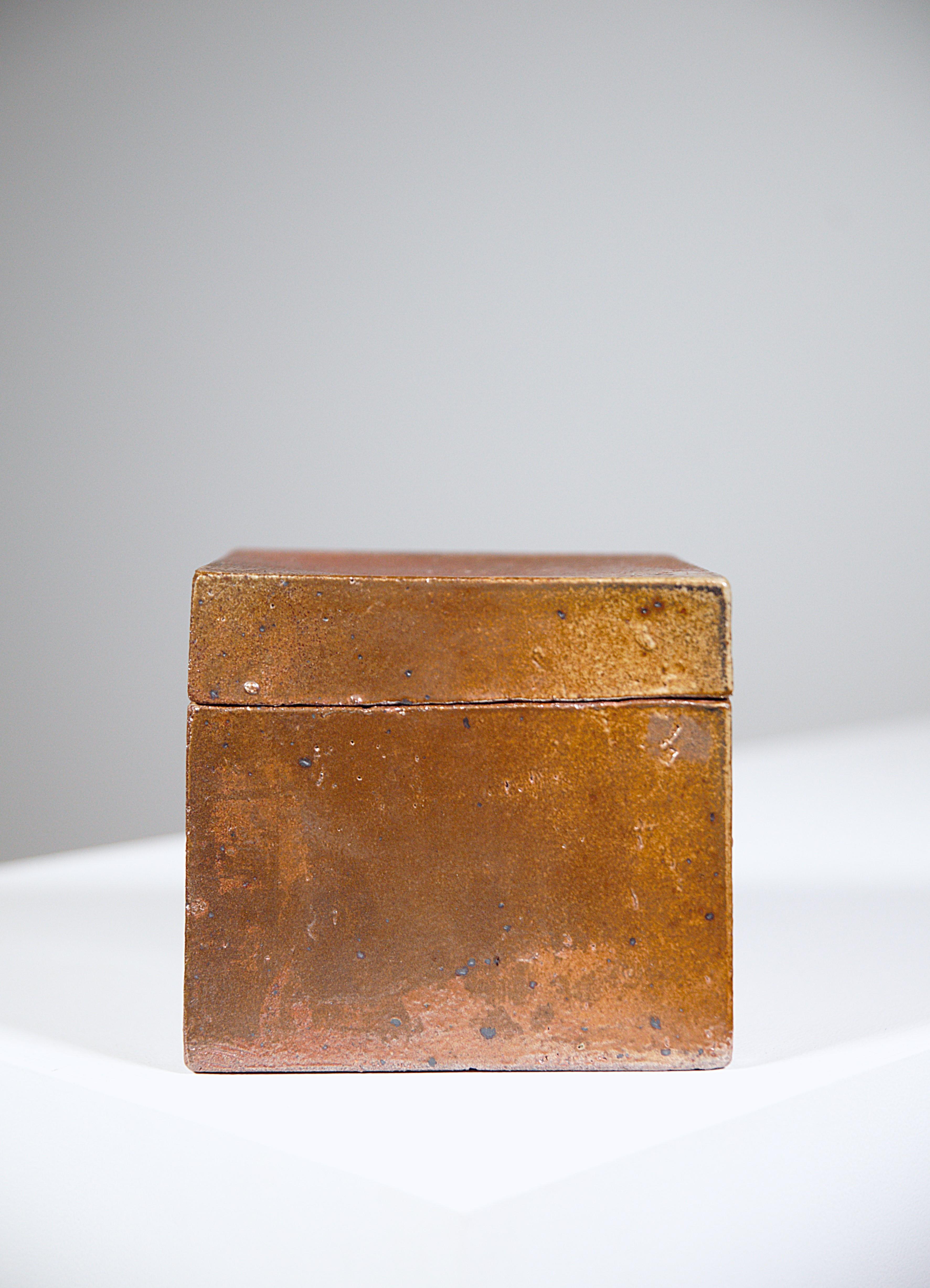 A Stoneware Box by Barbara Delfosse La Borne France 1970's For Sale 3