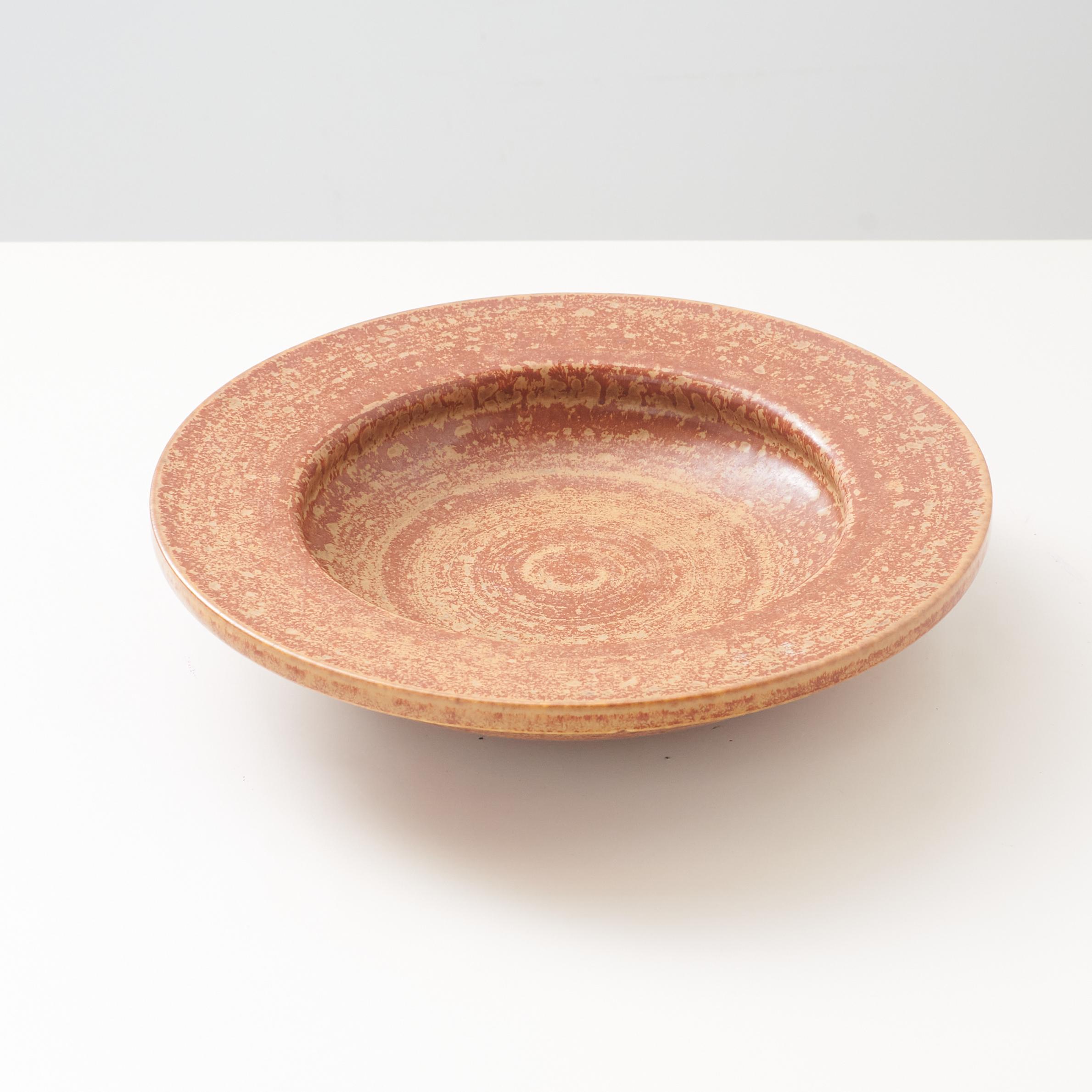 Steingutteller oder Schale aus Steingut von Gunnar Nylund (Moderne) im Angebot