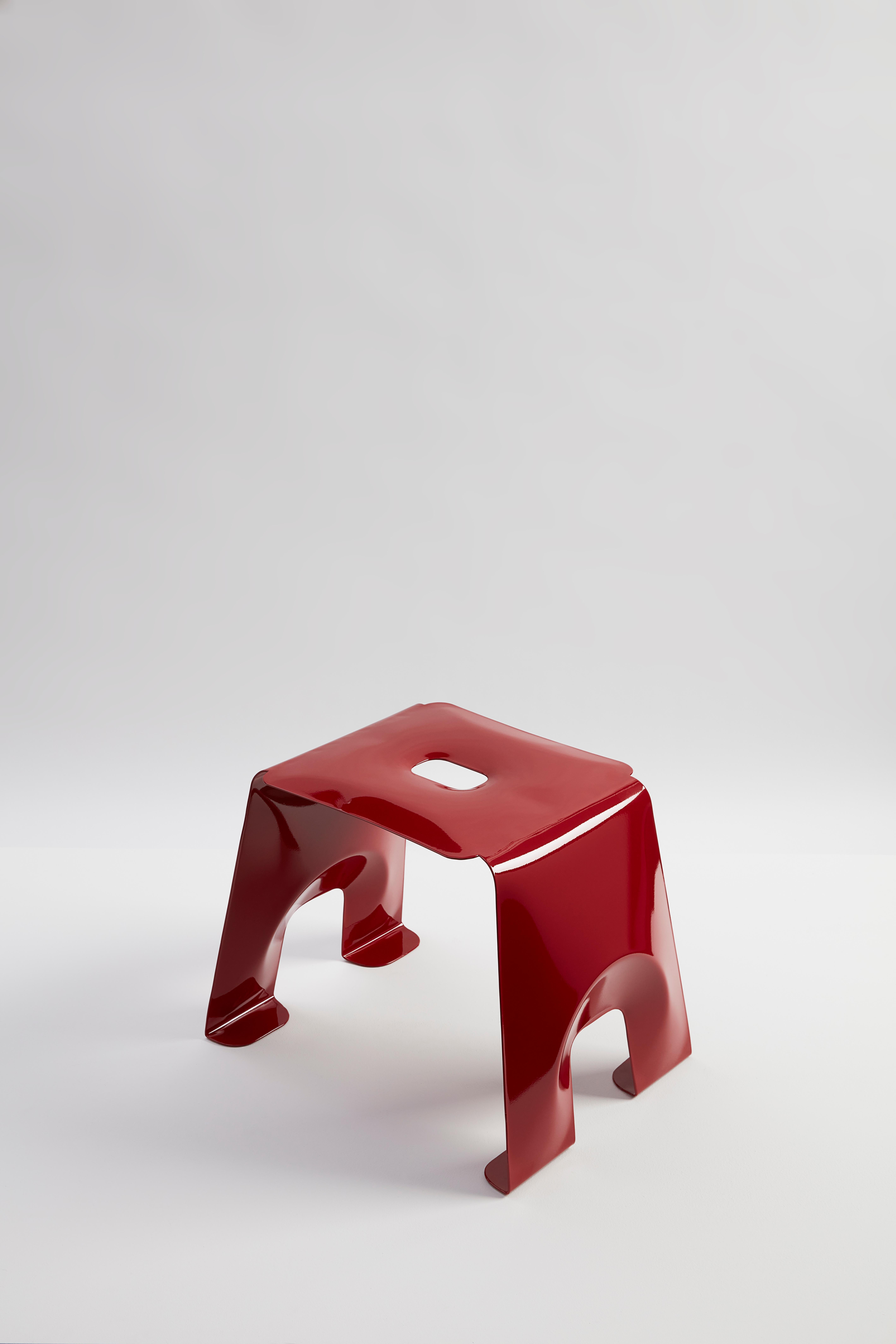 Hocker von Jaclyn Pappalardo (Britisch) im Angebot