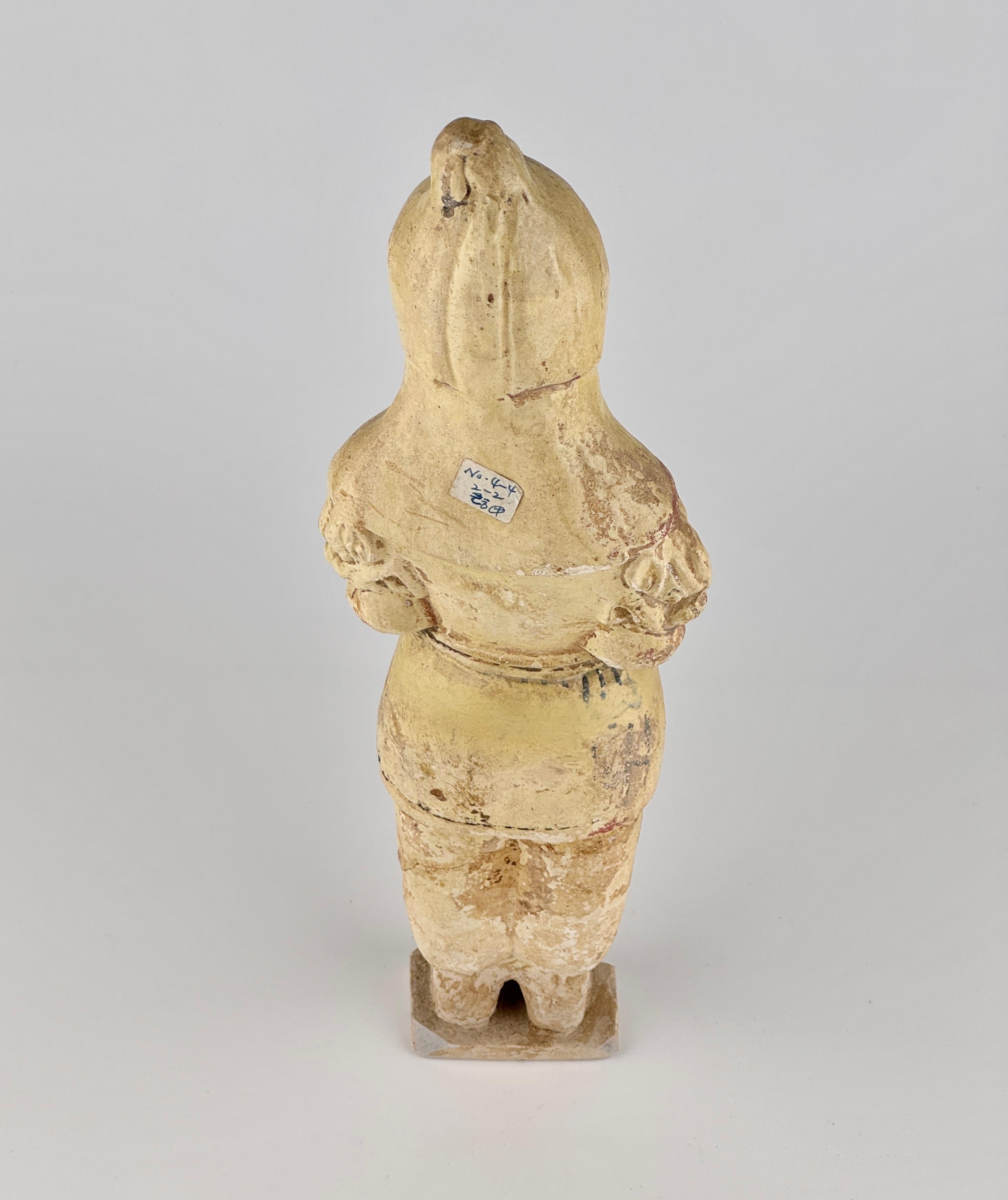 A Large Straw Glazed Pottery Figure of a Solider, Sui to Tang Dynasty For Sale 3