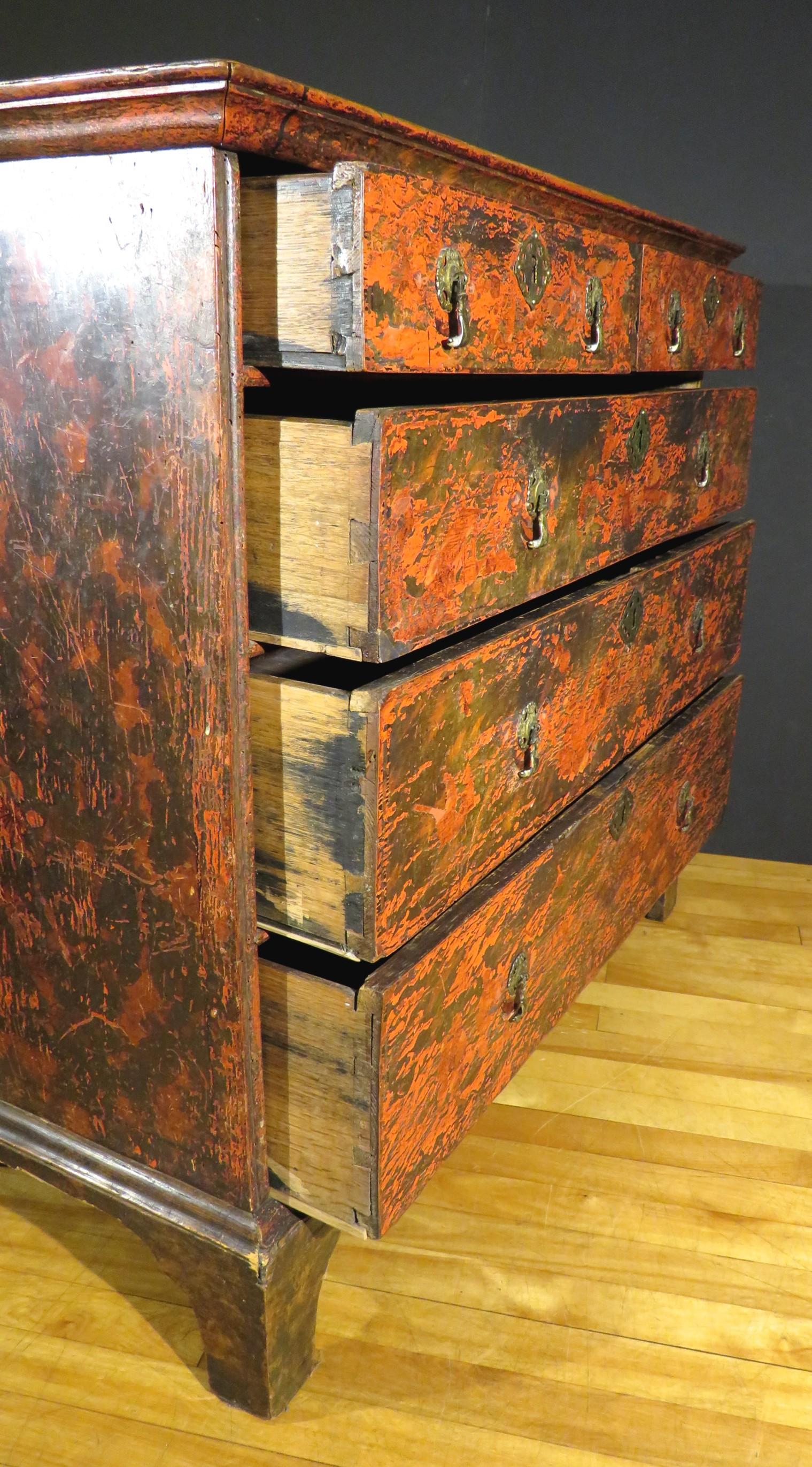 Early 18th Century George I Period Japanned Chest of Drawers, England Circa 1720 For Sale