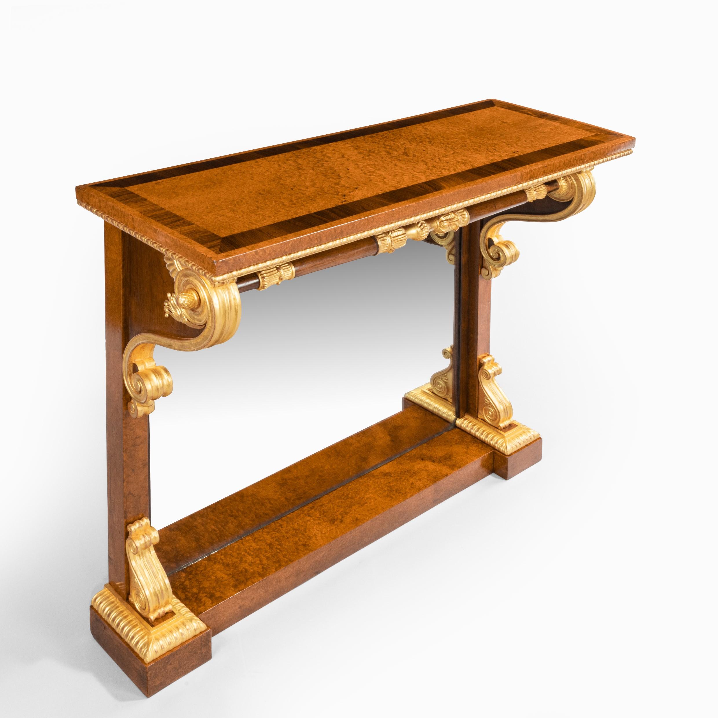 Table console étonnante en amboyna:: bois de rose et dorure George IV en vente 2