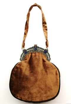 A striking semi precious/precious jewelled framed velvet handbag, Italy, 1920s