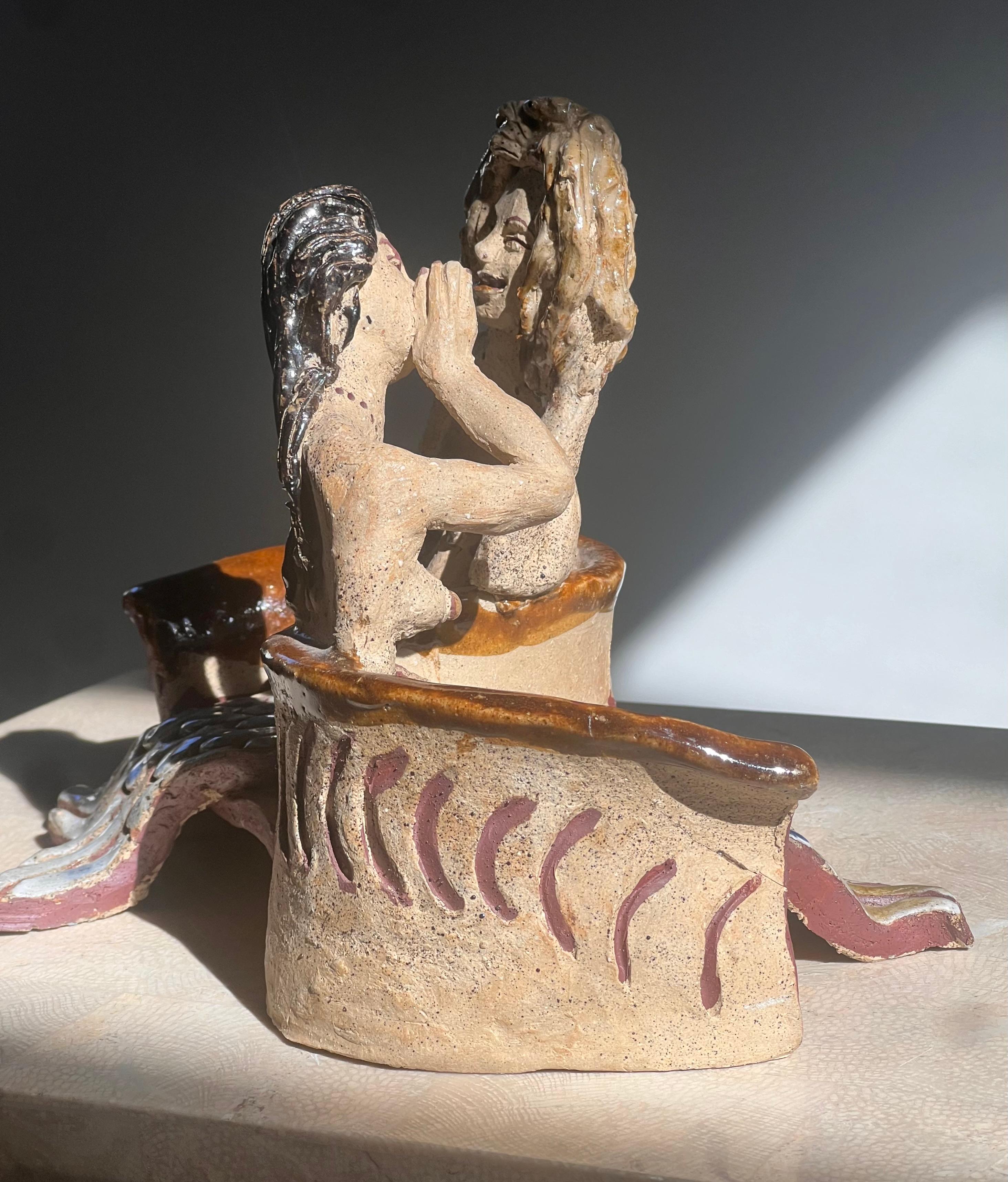 Scultura in ceramica da studio di due sirene, metà del XX secolo in vendita 7