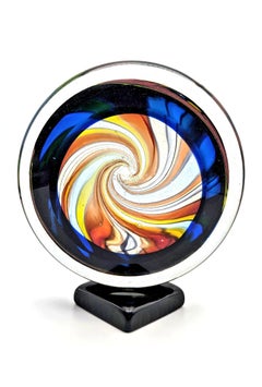 Une sculpture en verre de studio coproduite par Kurt Wallstab et Joachim Ittig en 1998.