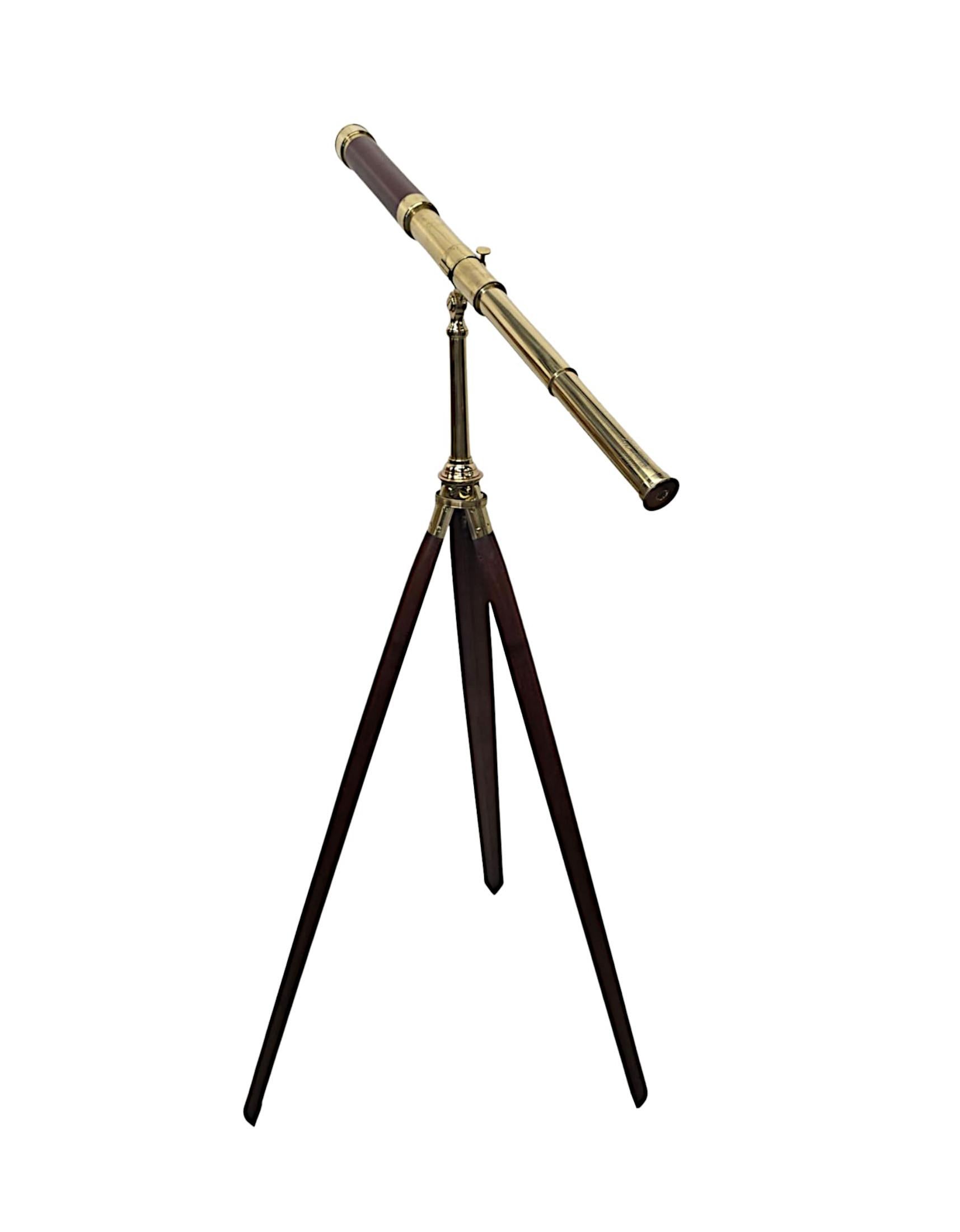 Numéro de référence du stock A4126

Superbe télescope à quatre tiroirs en laiton poli du 19e siècle avec trépied d'origine par Gardner of Glasgow

Un superbe télescope à quatre tiroirs en laiton poli du 19e siècle (1839 - 1882), avec son trépied