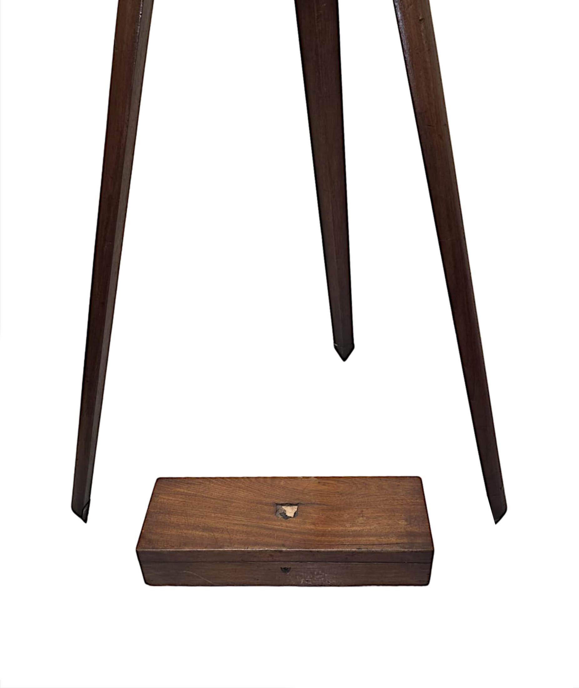 A Stunning 19th Century Brass Four Draw Telescope by Gardner of Glasgow en vente 3