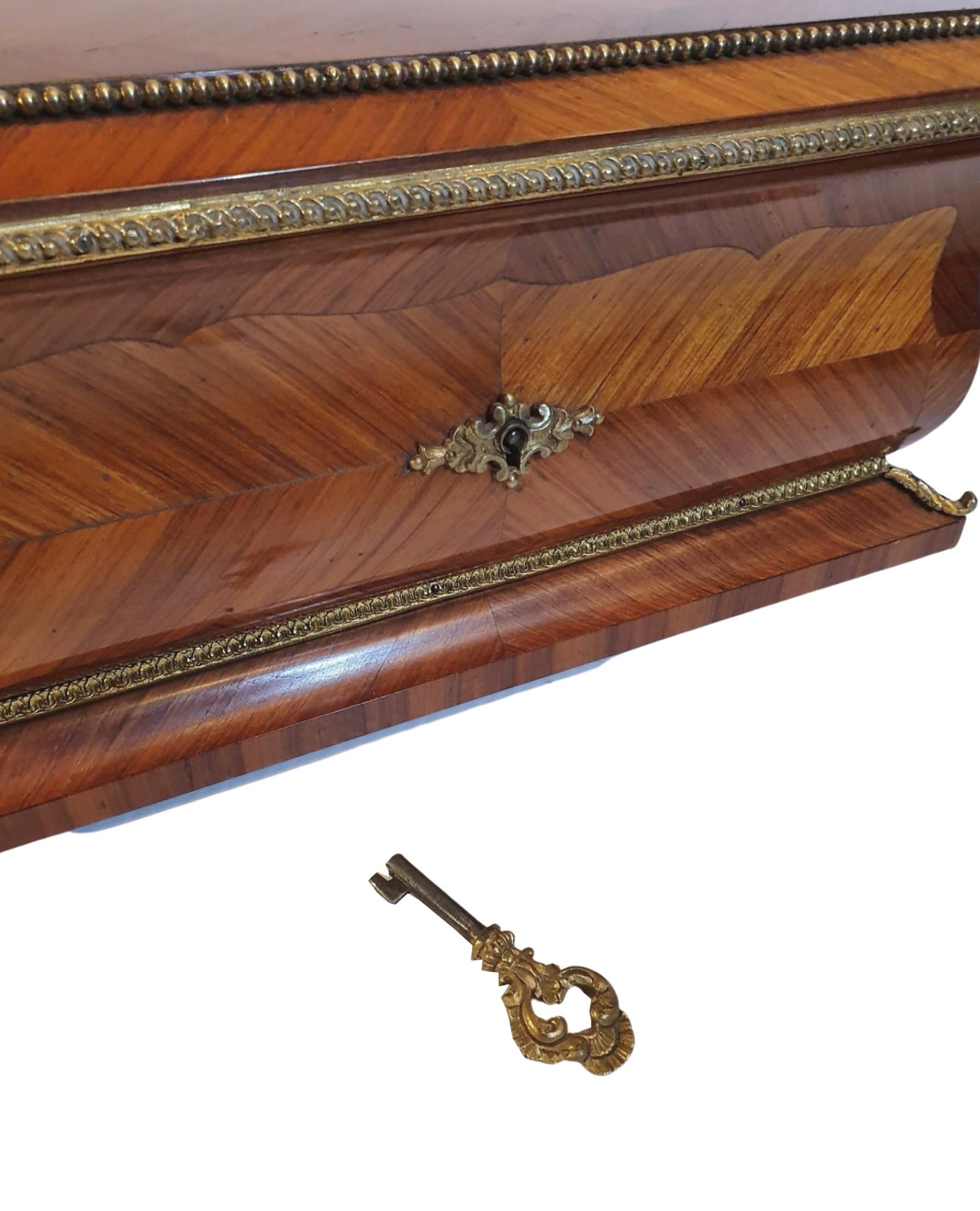 Stunning 19th Century Kingwood Jewellery Box with Ormolu Mounts For Sale 2