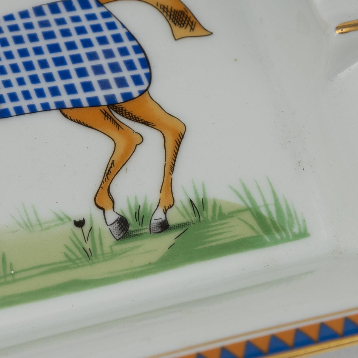 A Stunning 20th Century Ashtray By Hermès, France For Sale 3