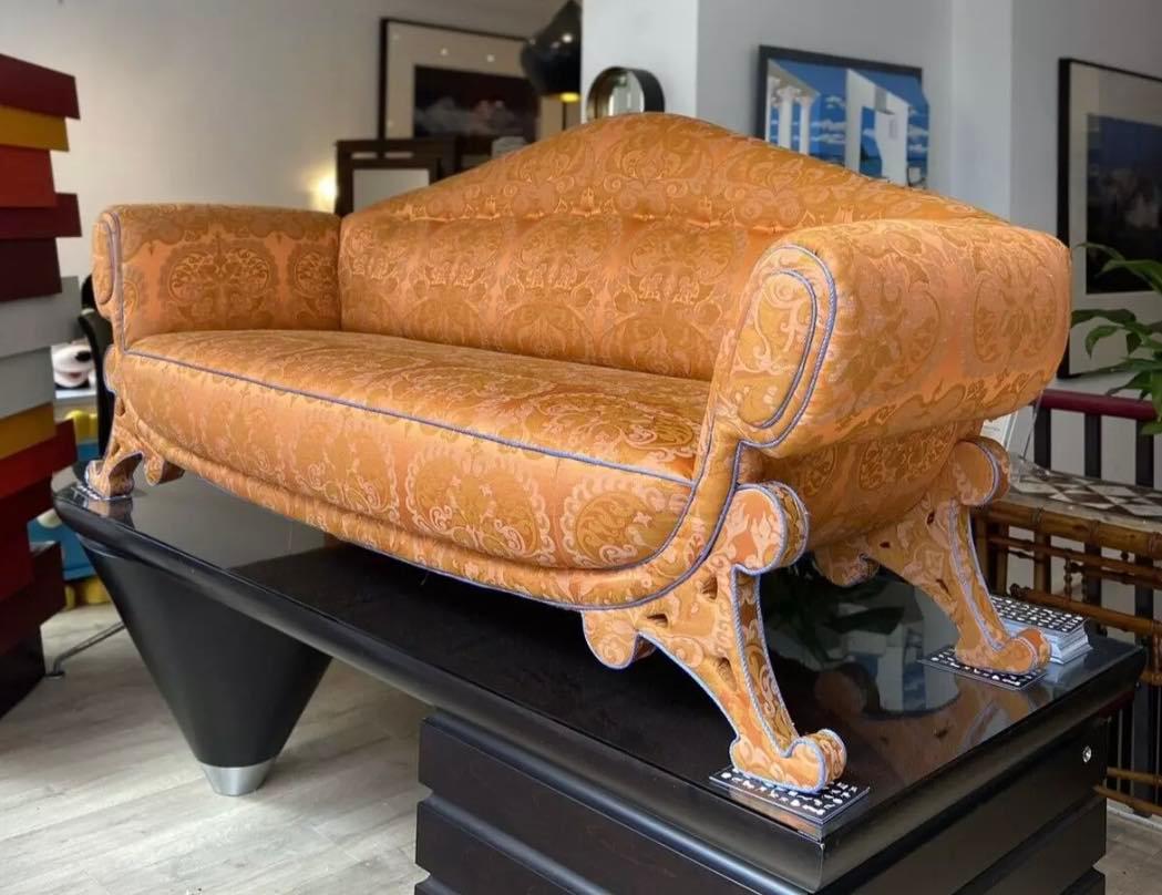 Baroque A stunning and vibrant mid 20th century sofa by Pier Luigi Colli  For Sale