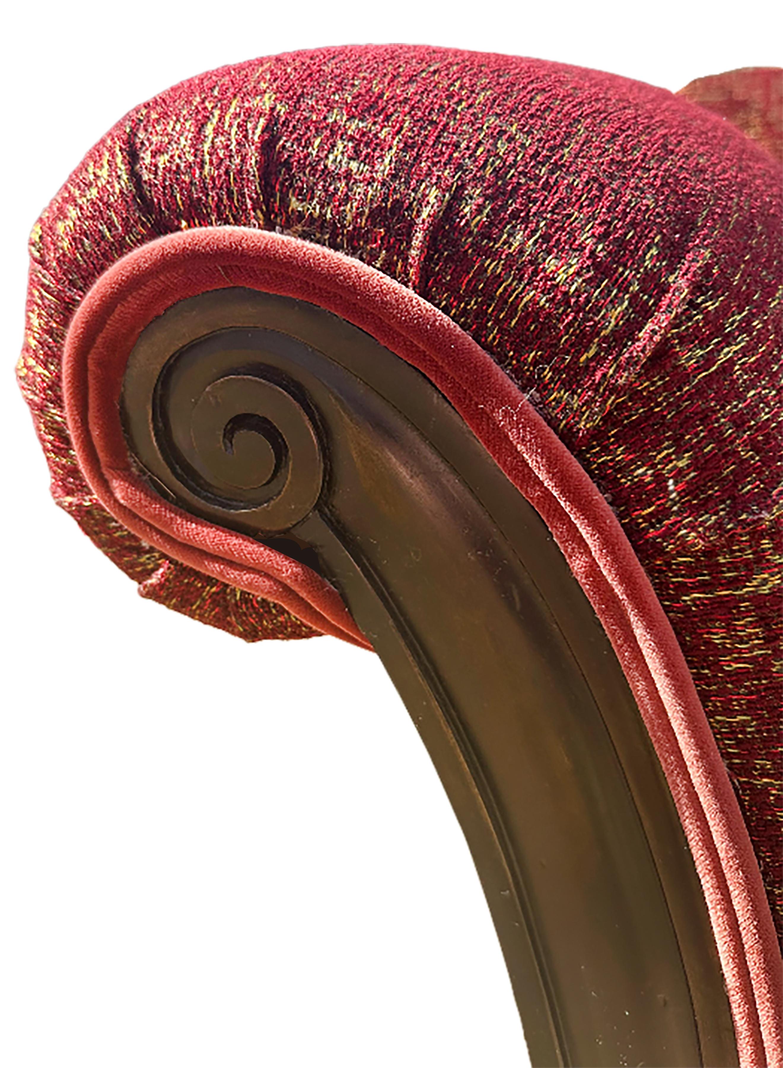 Inconnu Chaise longue de style ancien avec revêtement en tissu de couleur garment en vente