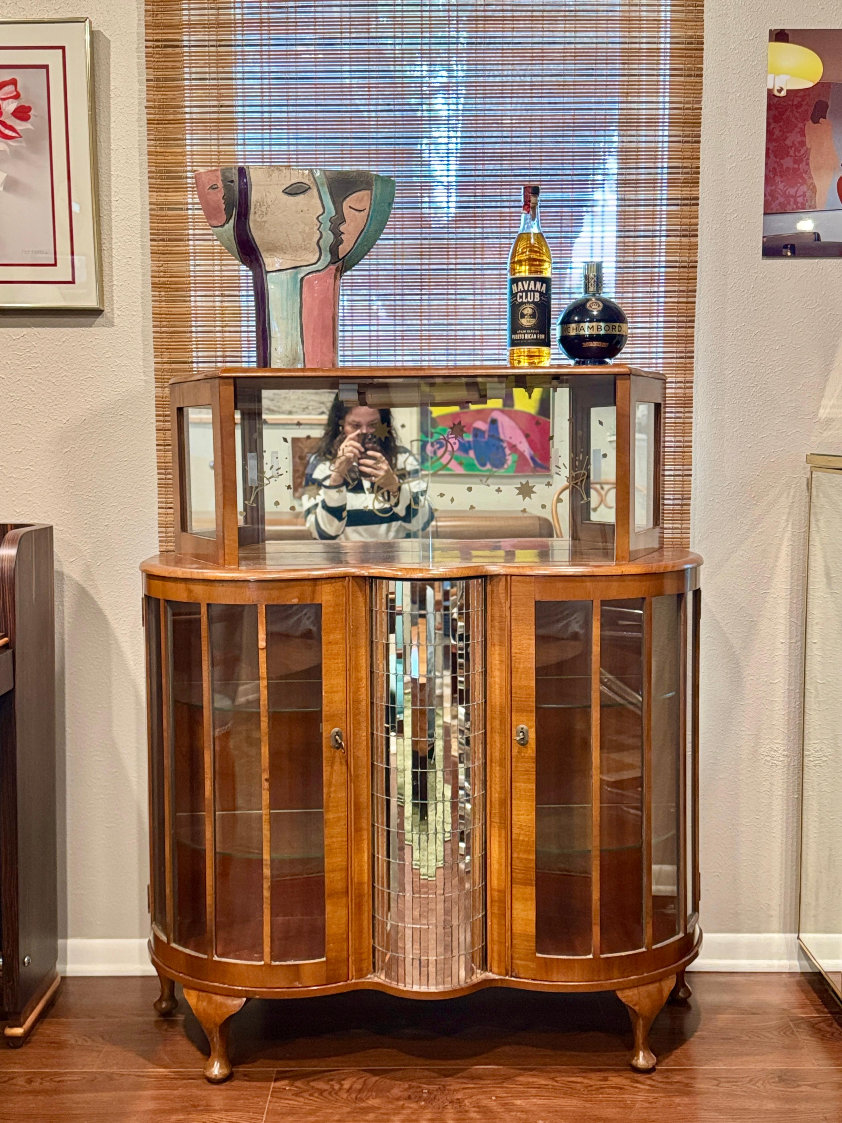 Uno splendido mobile da cocktail in stile Art Déco, anni '30 circa in vendita 4