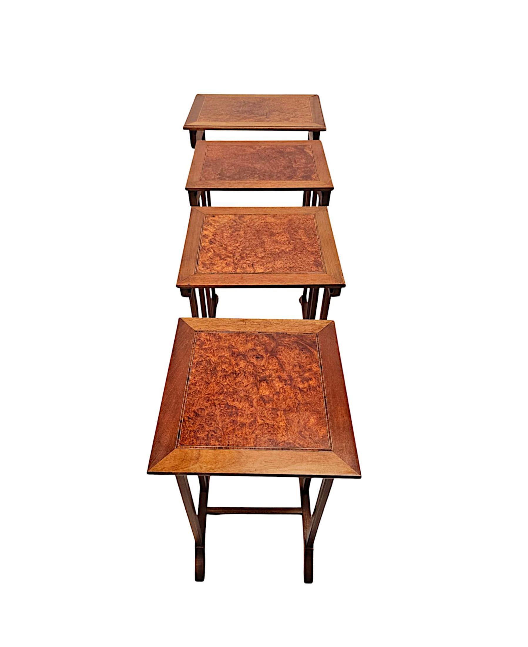 Anglais Superbe ensemble de quatre tables en marqueterie de l'époque édouardienne en vente